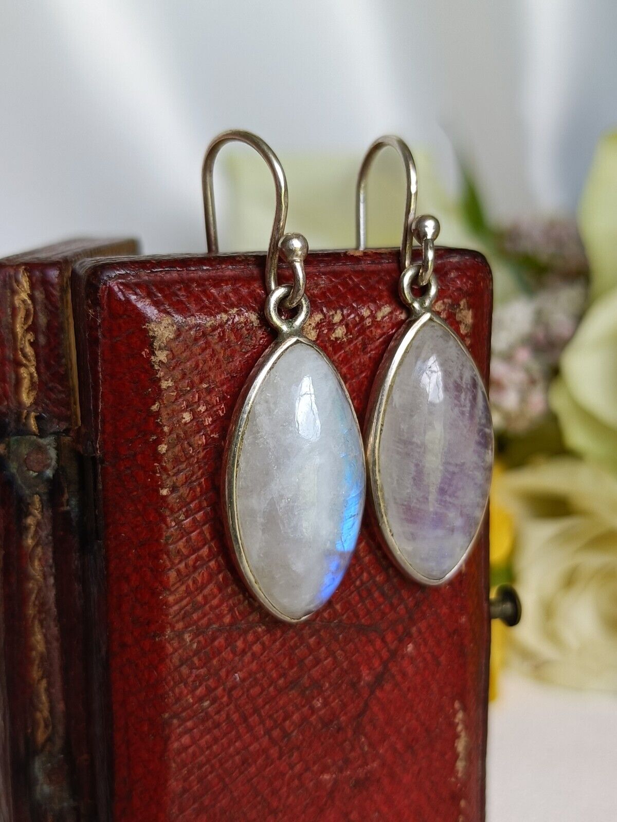 Vintage 925 Sterling Silver Moonstone Dangle Drop Hook Earrings