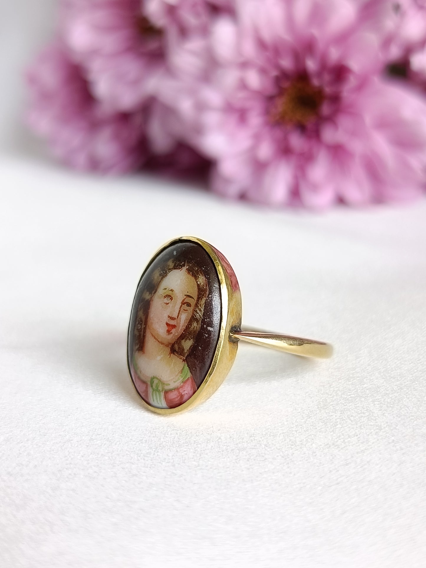 Antique French 14ct yellow gold & hand painted porcelain portrait ring size 7 US or N UK