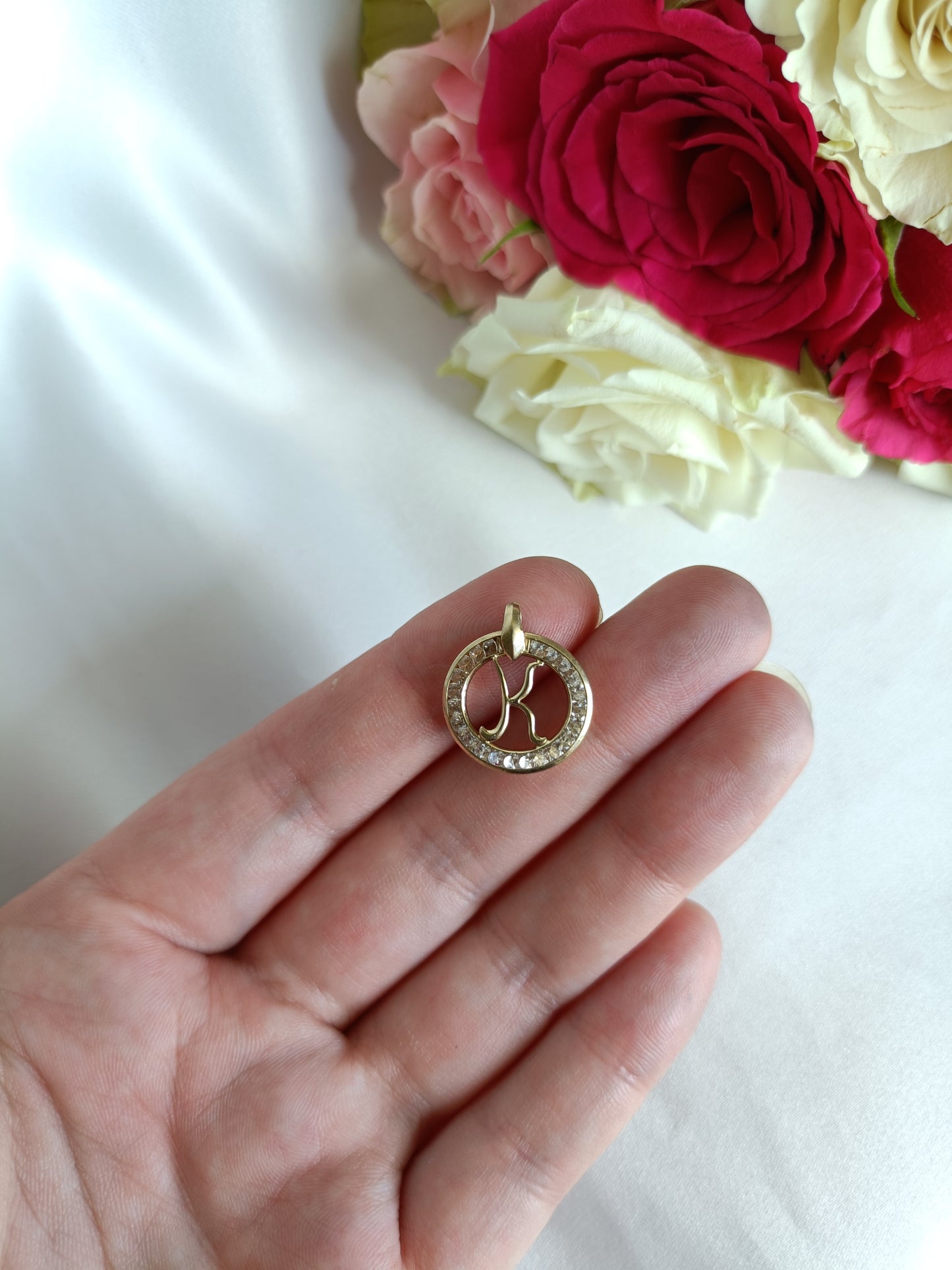 9ct yellow gold & cubic zirconia letter K initial pendant