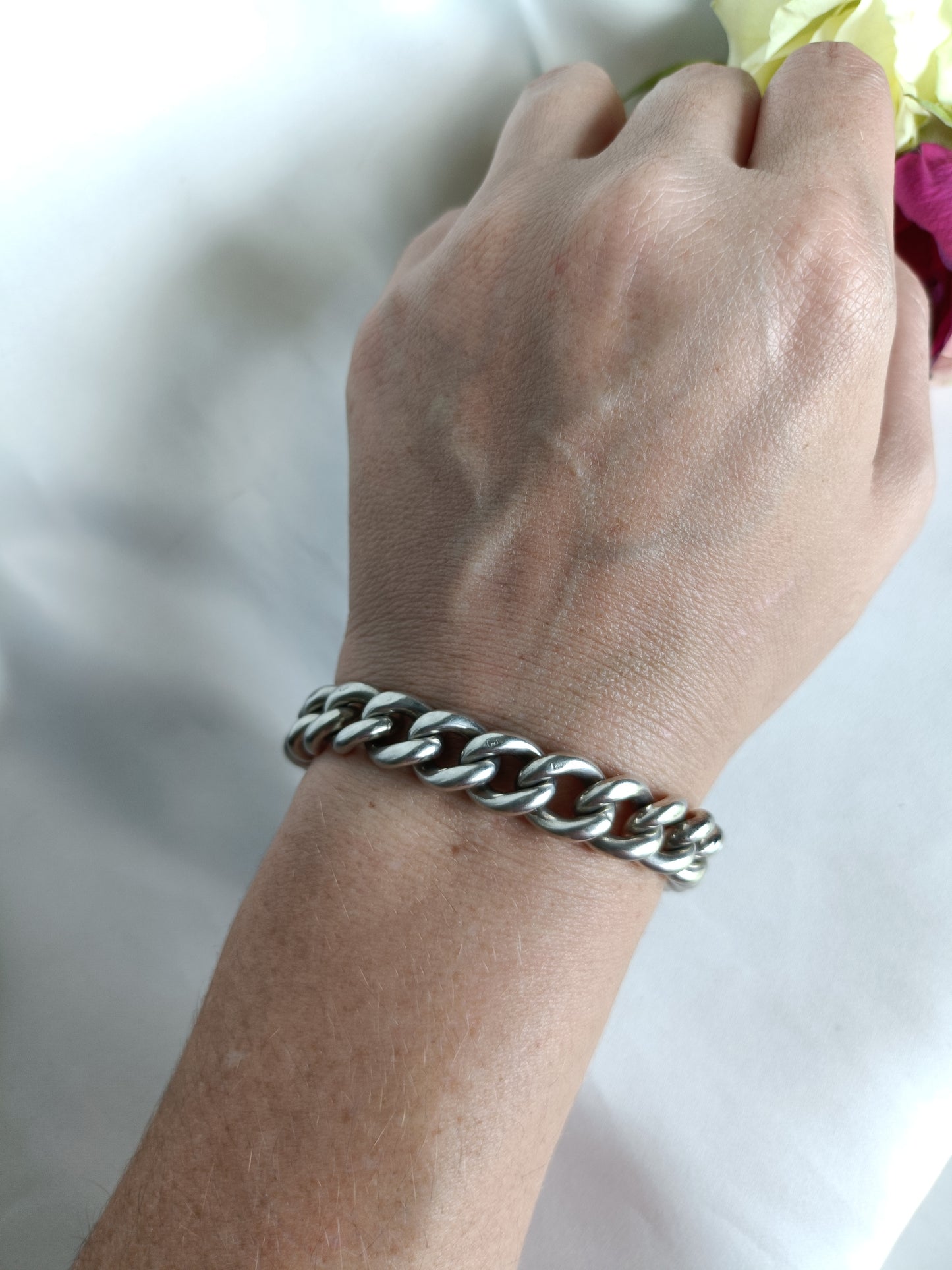 Antique English heavy sterling silver curb link chain bracelet with dog clip closure 22cm