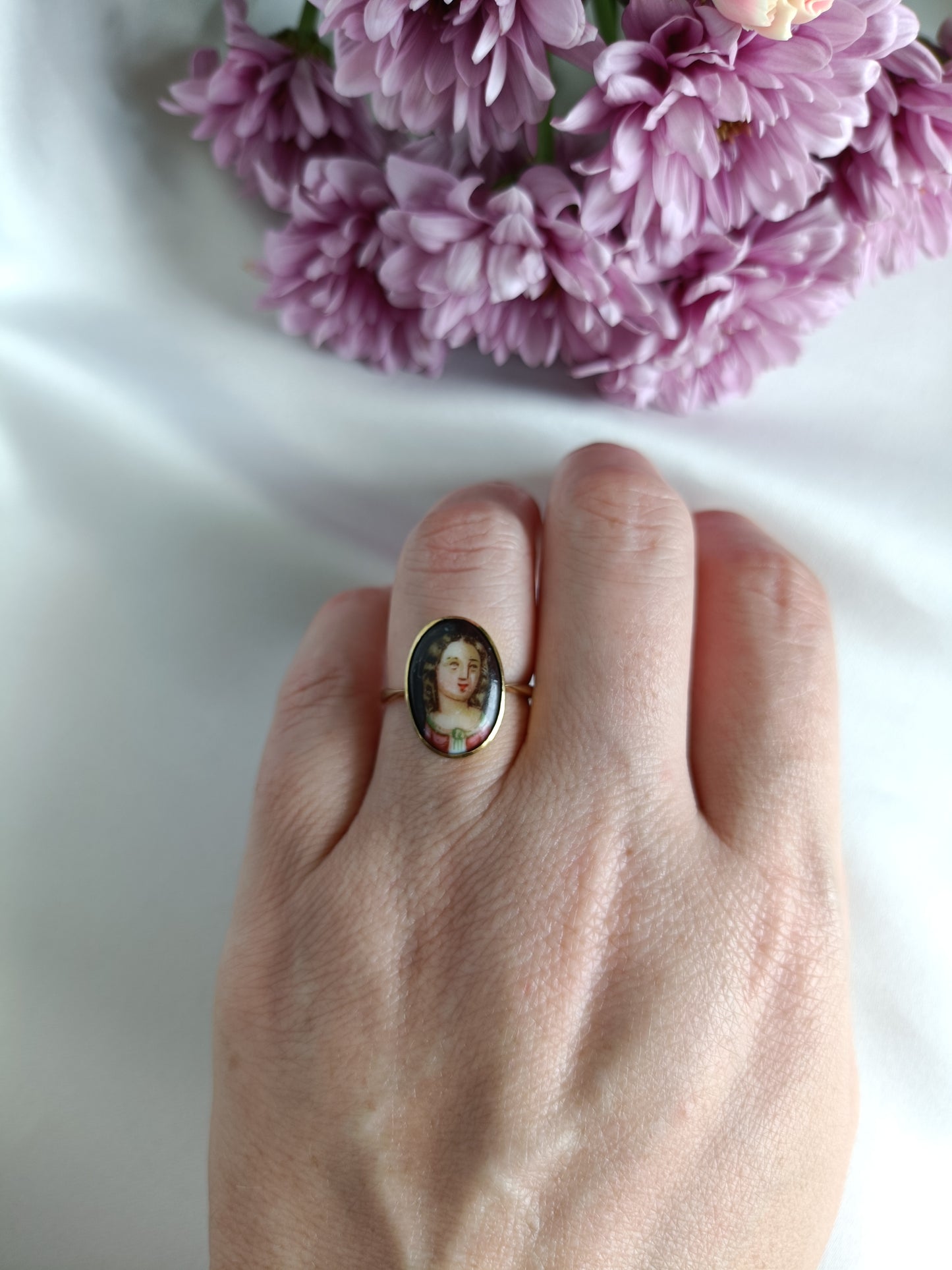 Antique French 14ct yellow gold & hand painted porcelain portrait ring size 7 US or N UK
