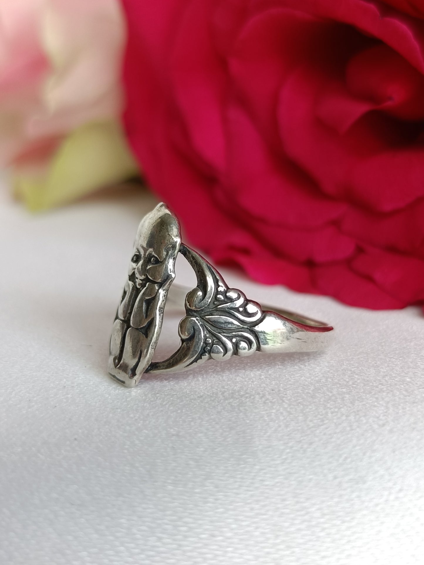 Antique 1920's circa Paye & Baker sterling silver Kewpie doll ring