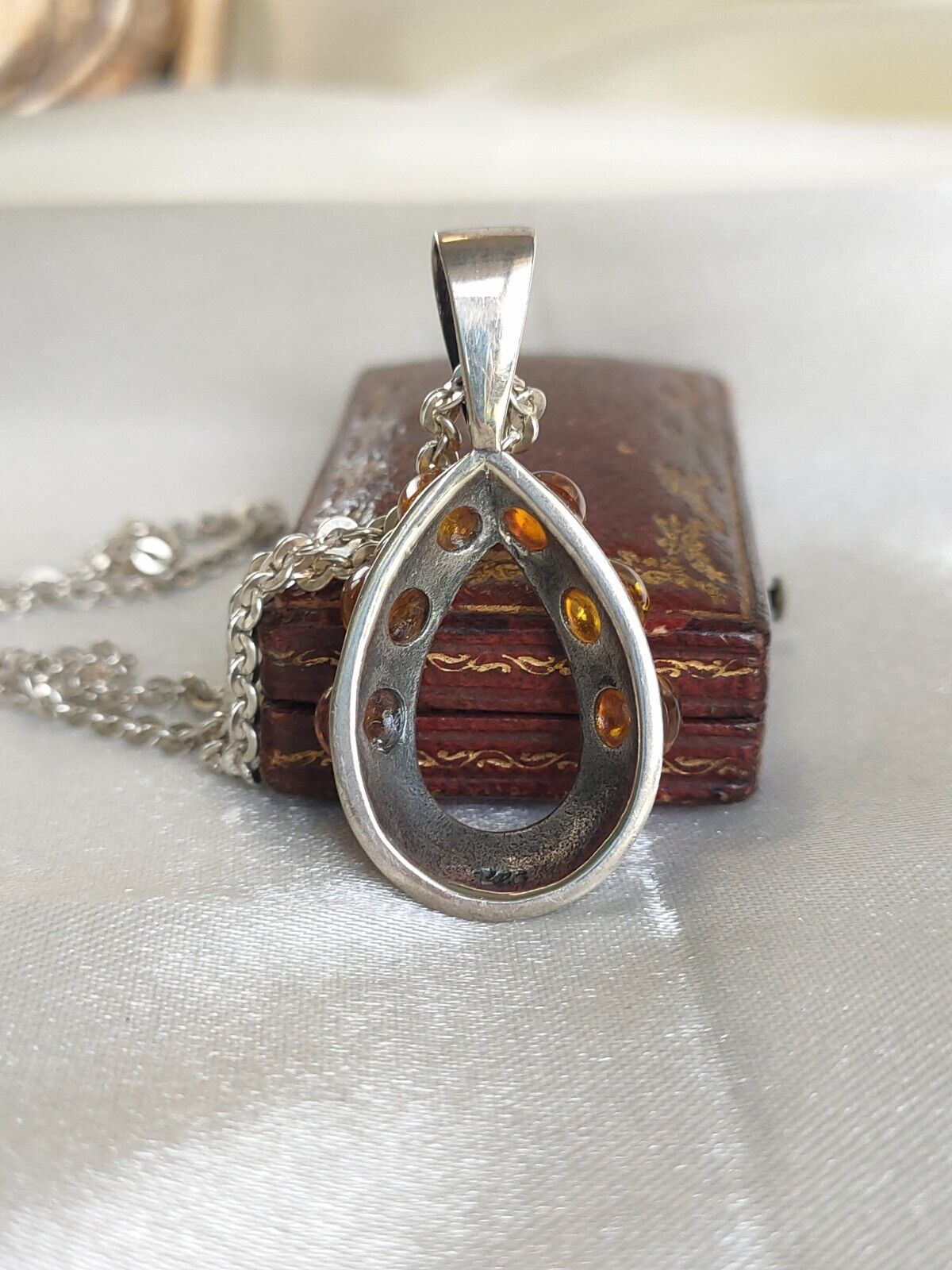 Vintage 925 Sterling Silver Floral Amber Tear Drop Pendant