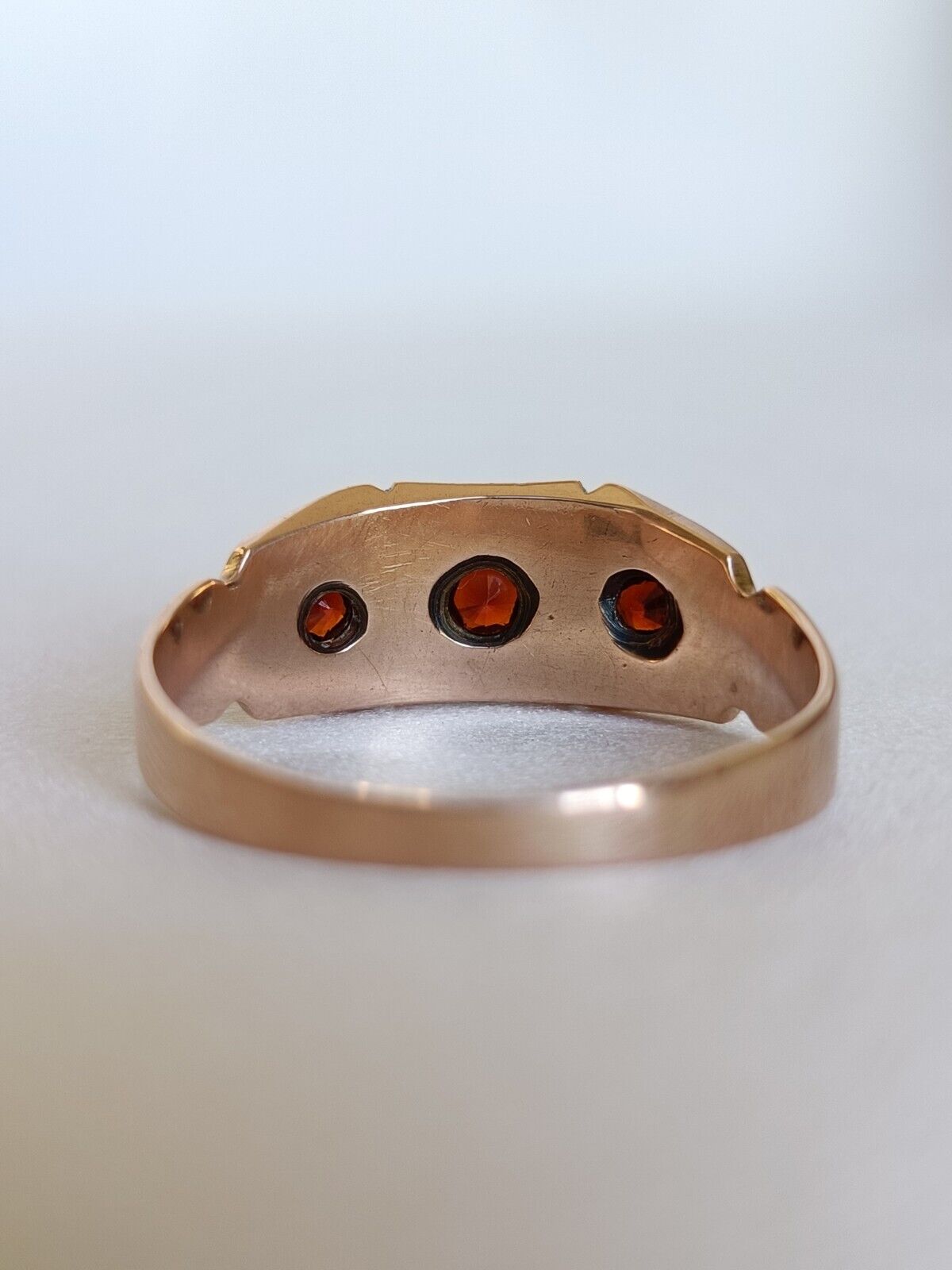 Antique Australian 9ct Rose Gold & Garnet Star set Dress Ring Size 8 1/4 Or P