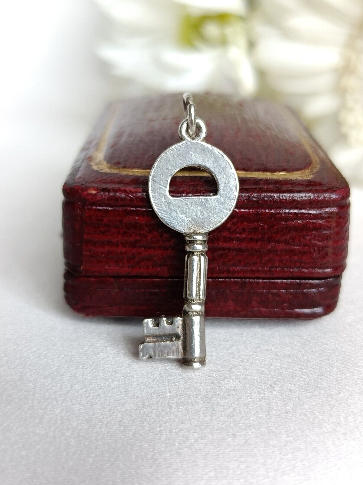 Vintage Sterling Silver Birthday Best Wishes 21 Key Charm Or Pendant