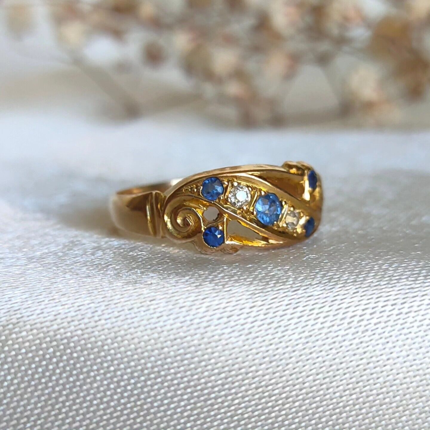 Antique chester 1919 18ct  Gold  ceylon Sapphire & Diamond Dress Ring Size 7 1/2 Or O