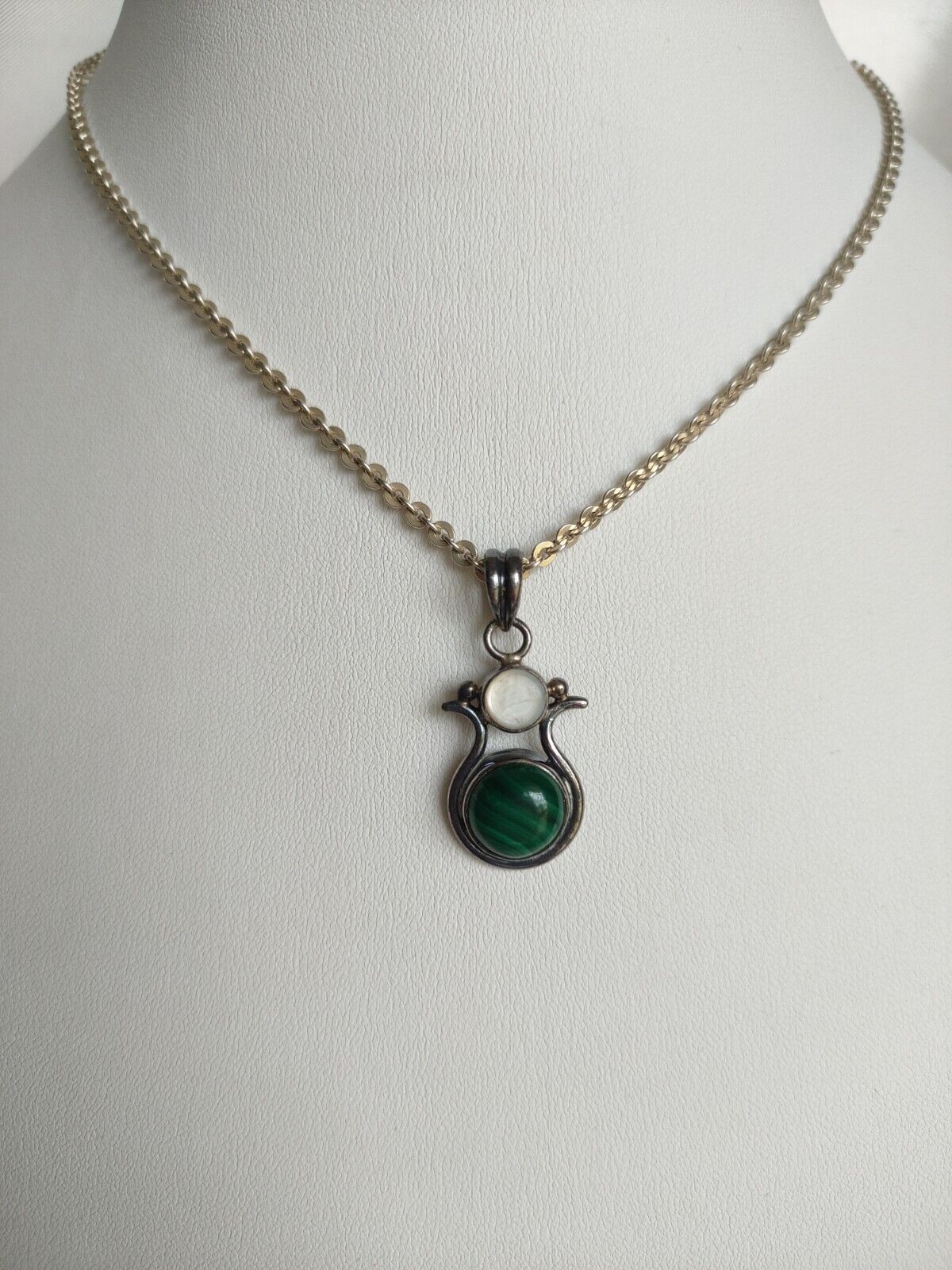 Vintage 925 Sterling Silver Malachite & Selenite Pendant