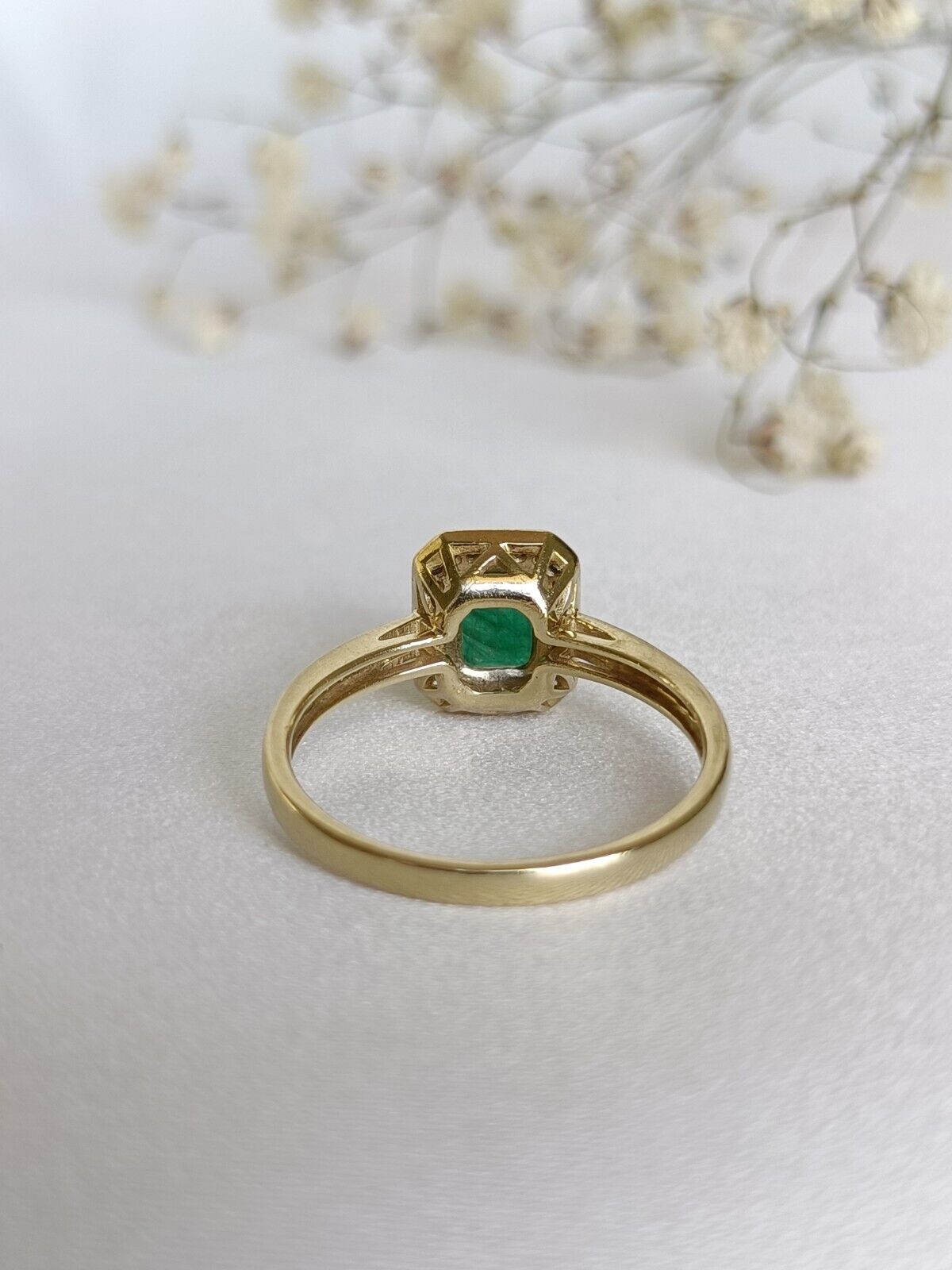 Contemporary 9ct Yellow Gold Natural Emerald & .15ct Diamond Ring Size 8 Or P