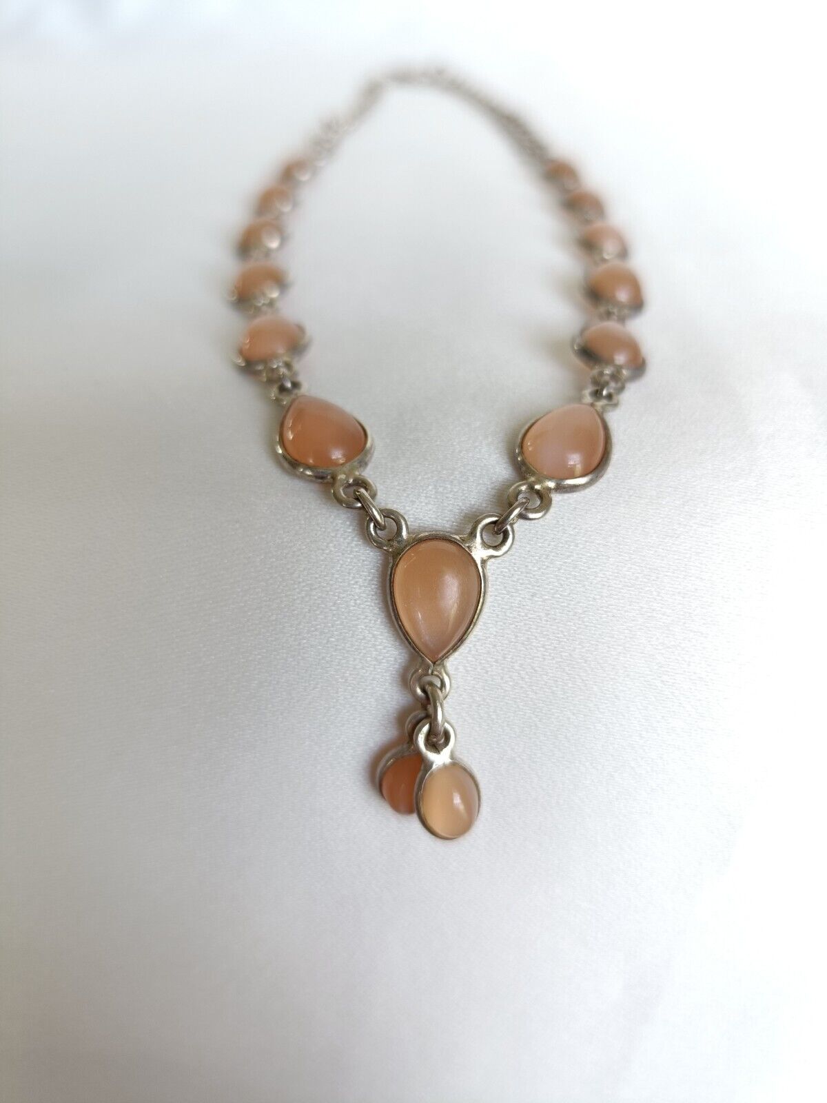 Vintage 925 Sterling Silver & Peach Moonstone Necklace 43cm