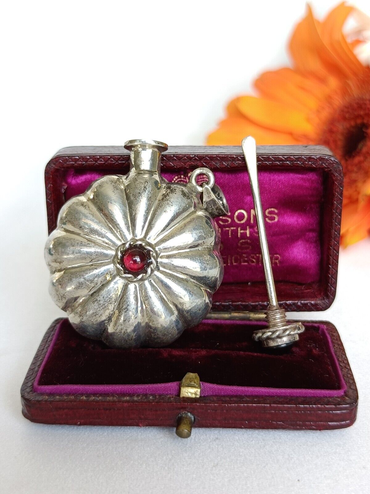 Vintage sterling silver daisy miniature perfume bottle pendant