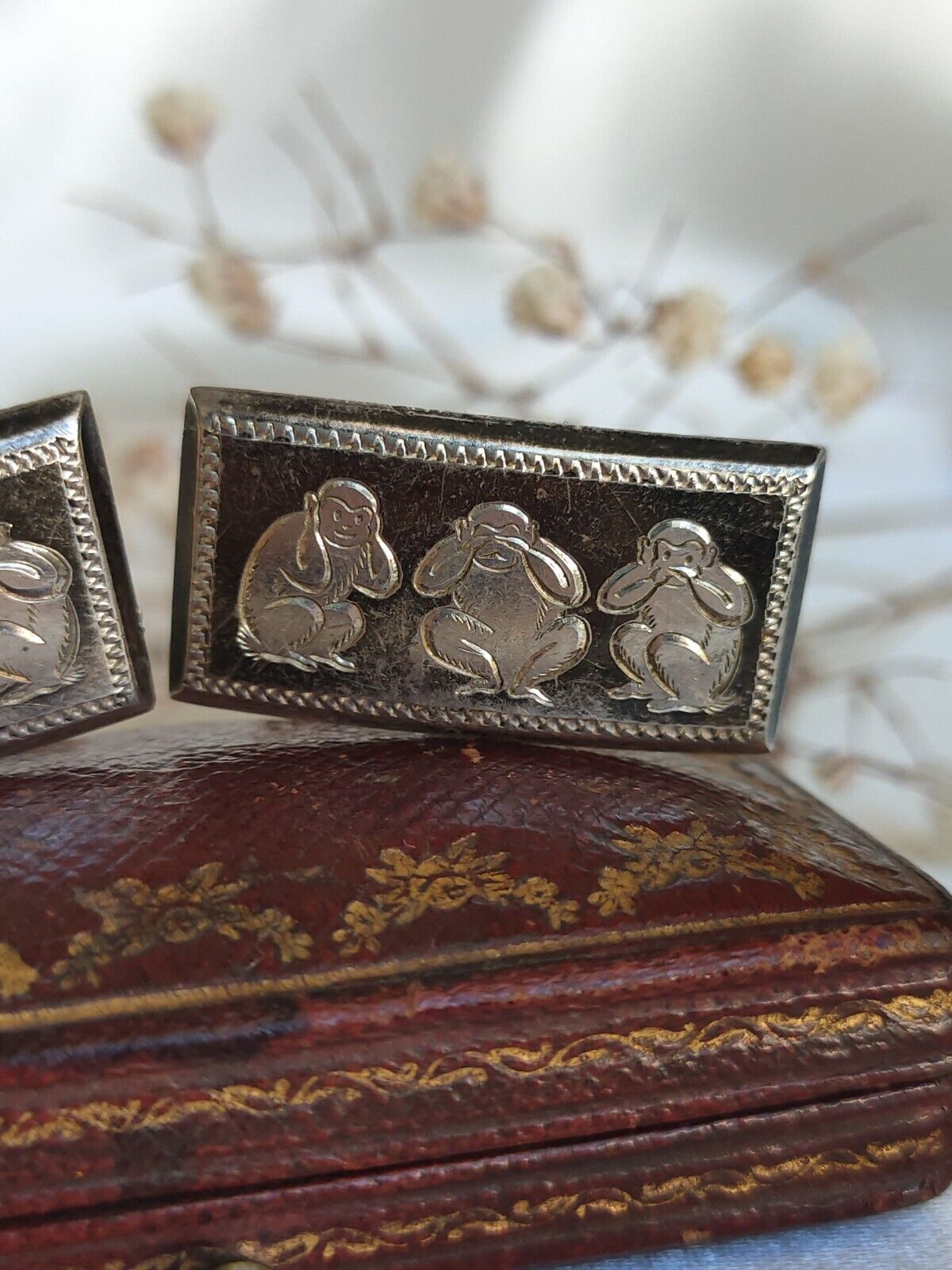 Vintage Oriental 950 sterling silver three wise monkeys Toggle cufflinks