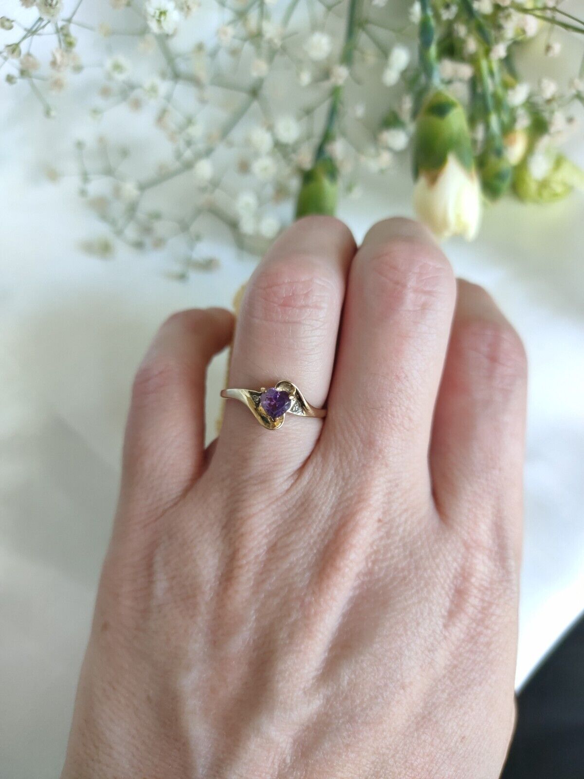 Gorgeous Solid 9ct Yellow Gold & Amethyst Heart Dress Ring Size 6 1/2 Or M