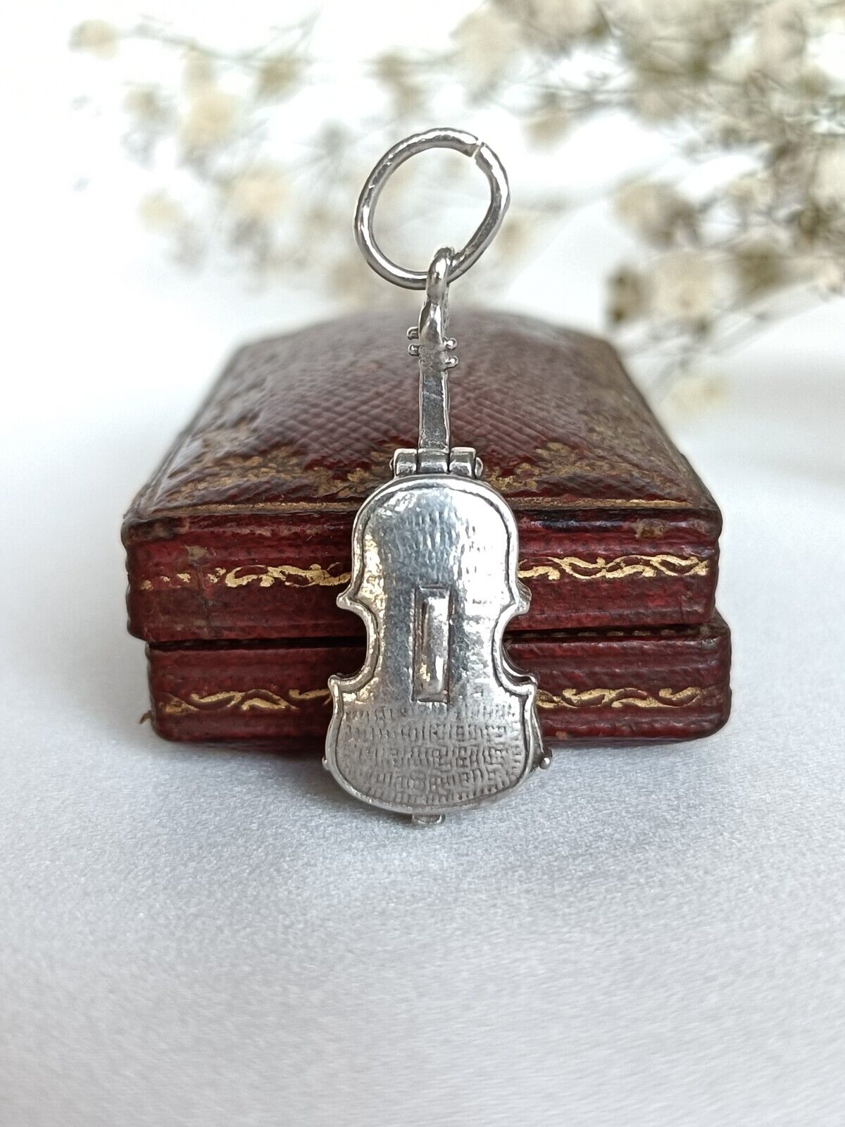 Vintage 925 Sterling Silver opening Cello Charm Or Pendant