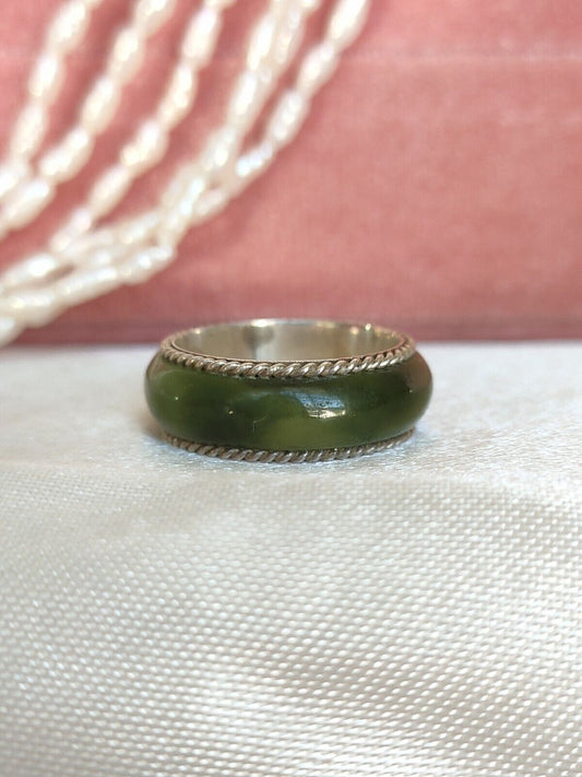 Antique/ Vintage Sterling Silver & Nephrite Jade Band Ring Size 6 1/2 Or M