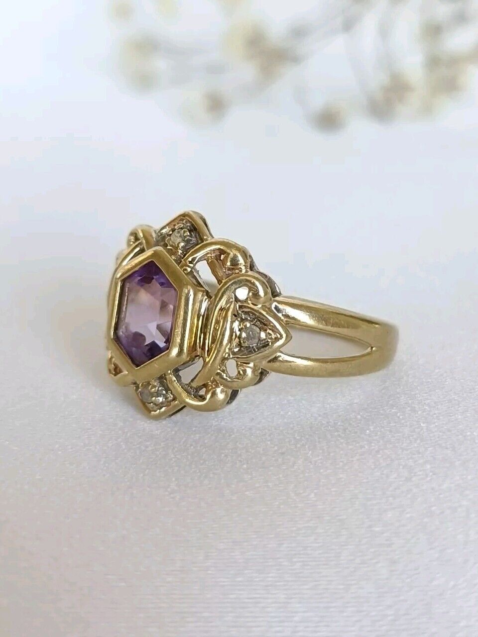 Contemporary 9ct Yellow Gold Amethyst & Diamond Ring Size 6 3/4 Or M 1/2