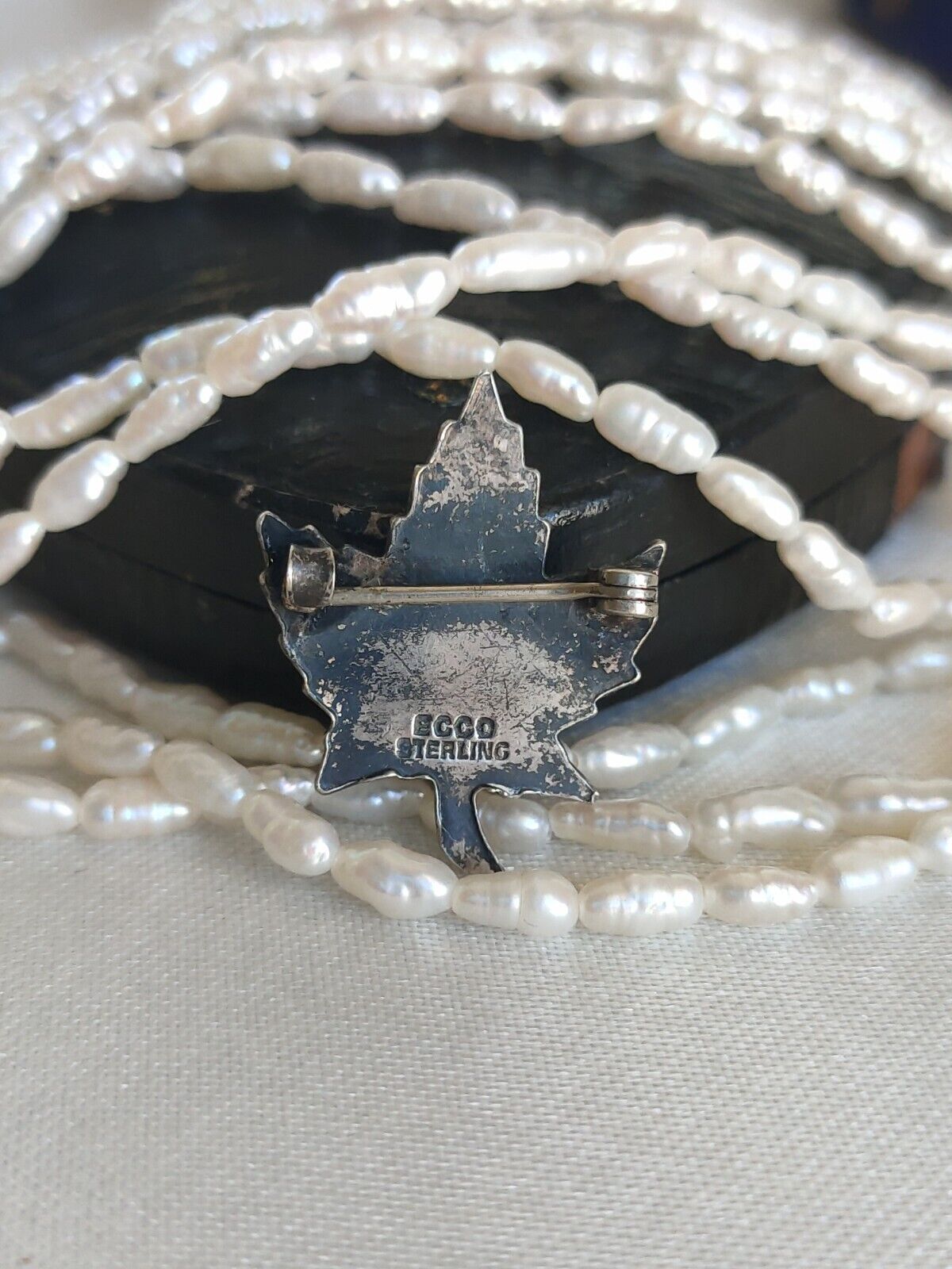 Vintage/ Antique ECCO Sterling Silver & Enamel Canadian Maple Leaf Badge Or Pin