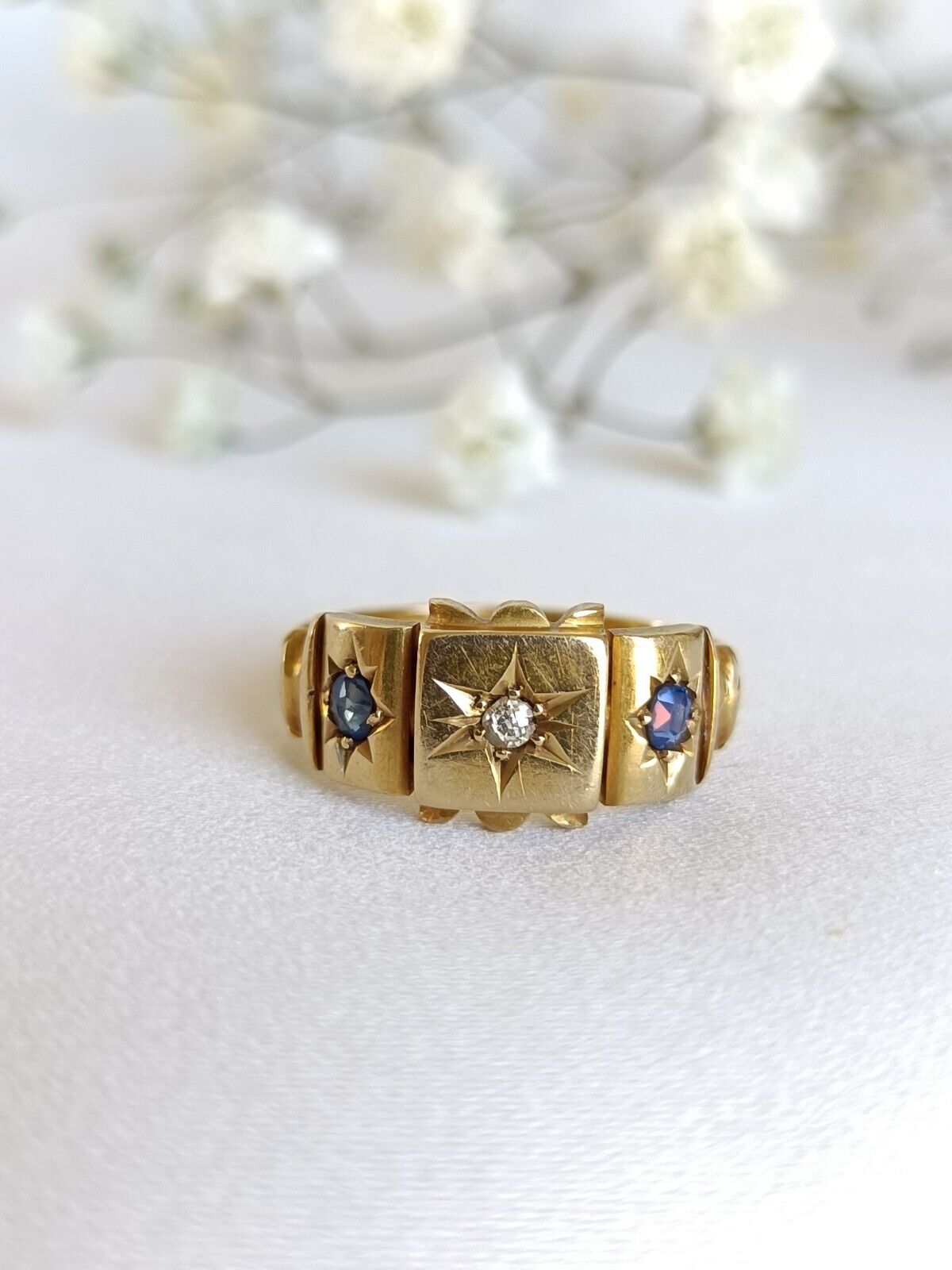 Antique 1901 18ct Gold Chester Assayed Diamond & Sapphire Flush Star Set Ring