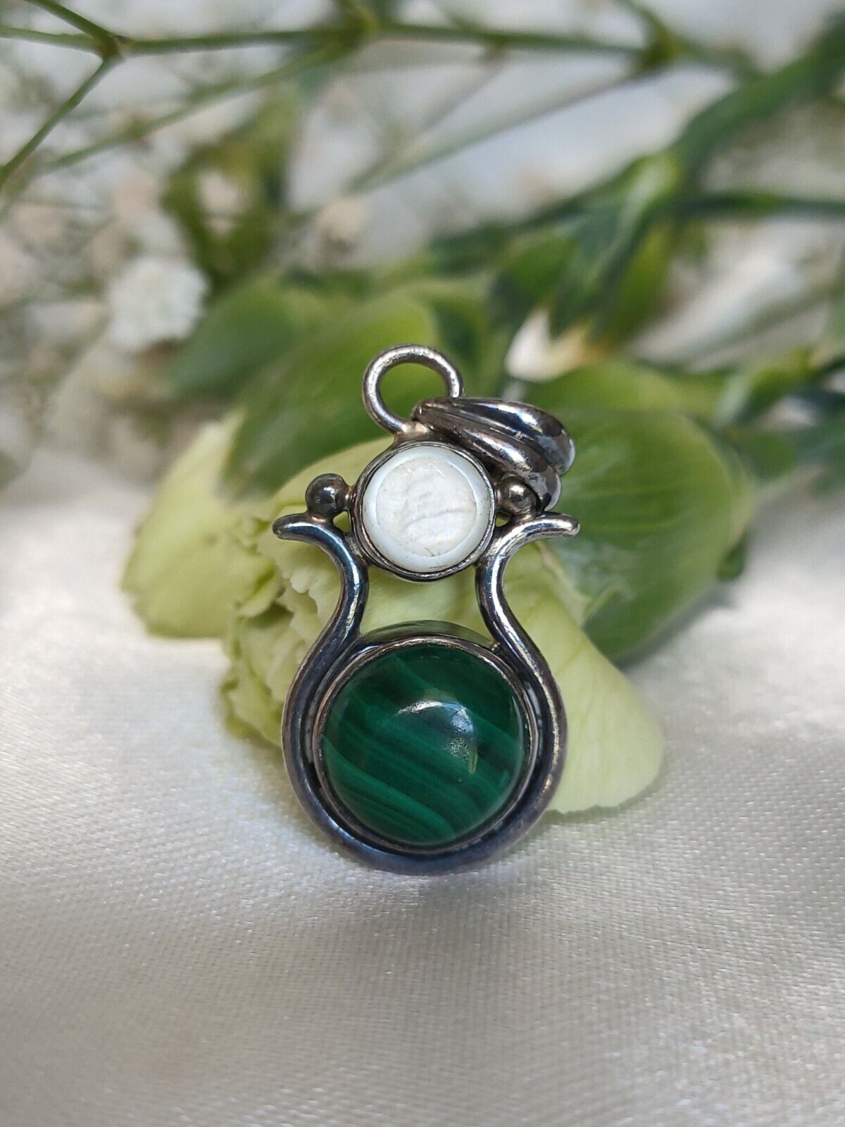 Vintage 925 Sterling Silver Malachite & Selenite Pendant