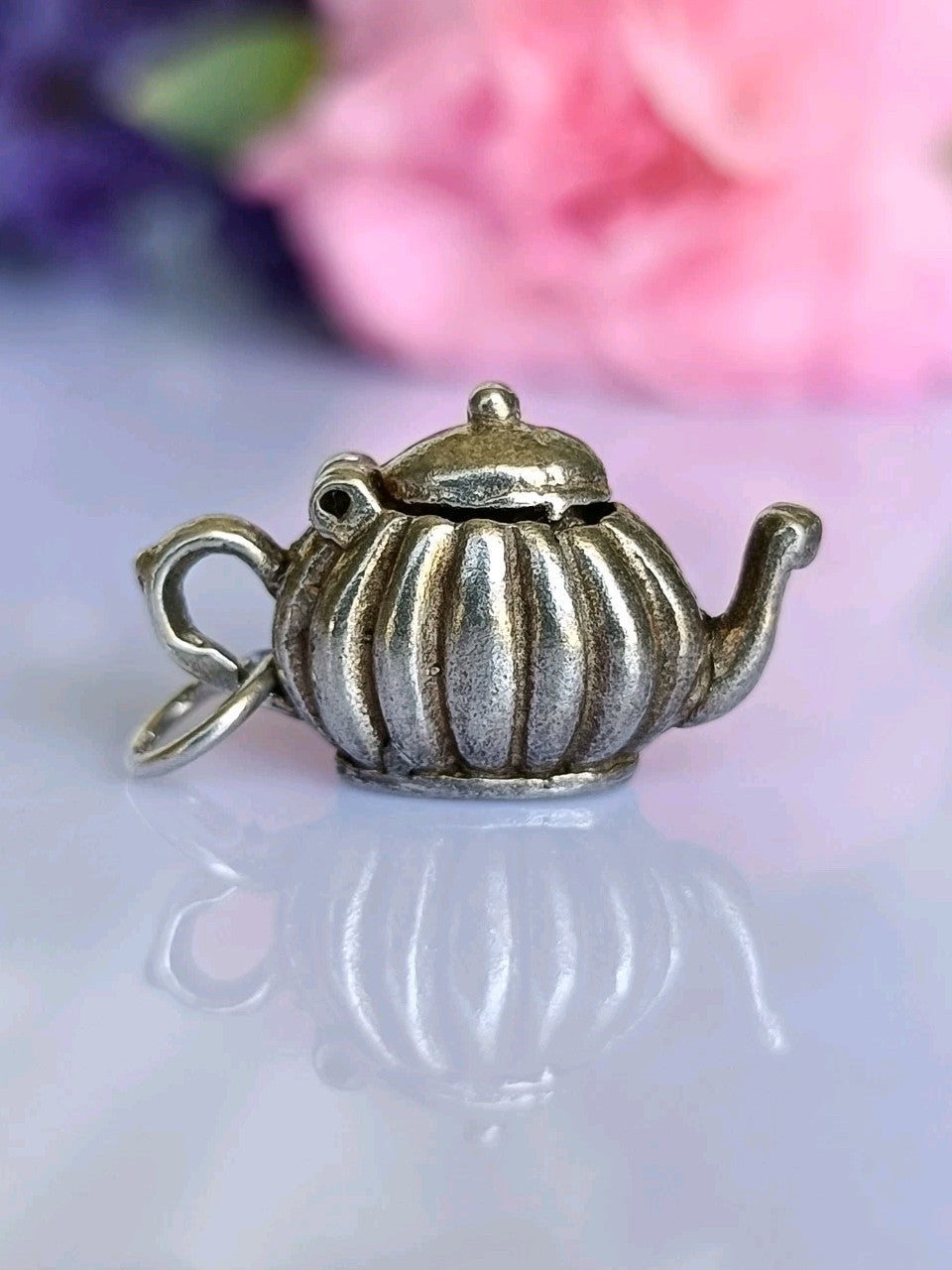 8248981