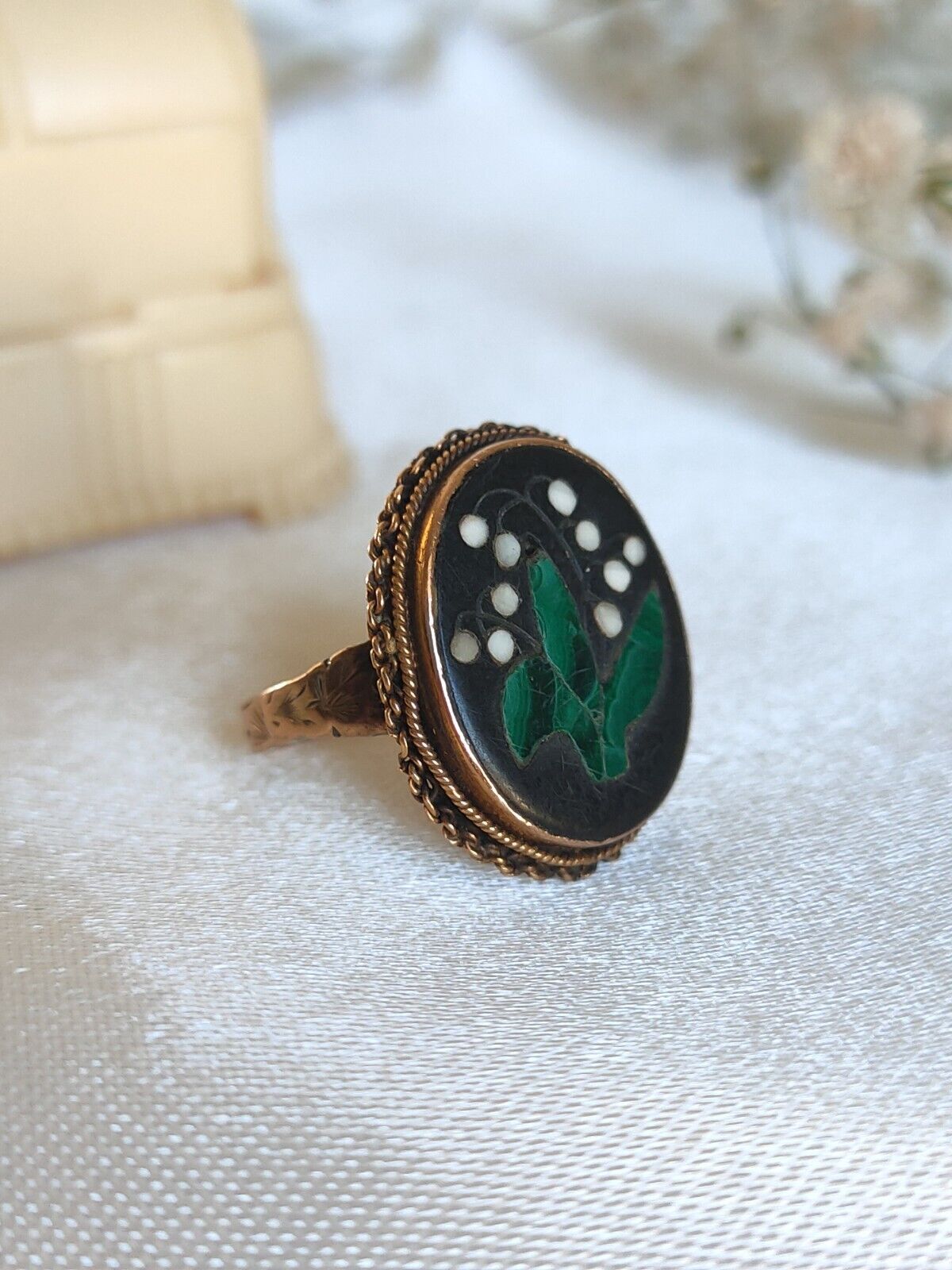 Antique 9ct Gold Lilly Of The Valley Pietra Dura Mosaic Mourning Ring Size 5 / J