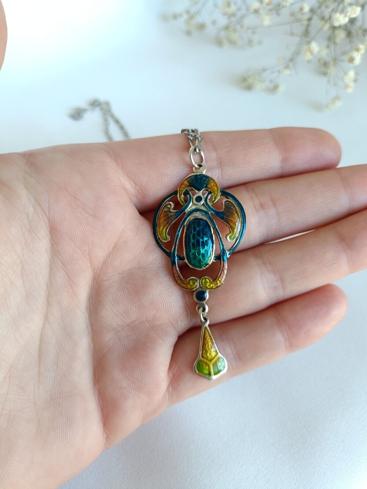 Vintage Art Nouveau Style Sterling Silver & Enamel Lavalier Pendant & Chain