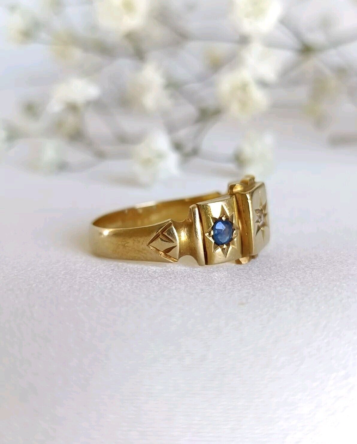 Antique 1901 18ct Gold Chester Assayed Diamond & Sapphire Flush Star Set Ring