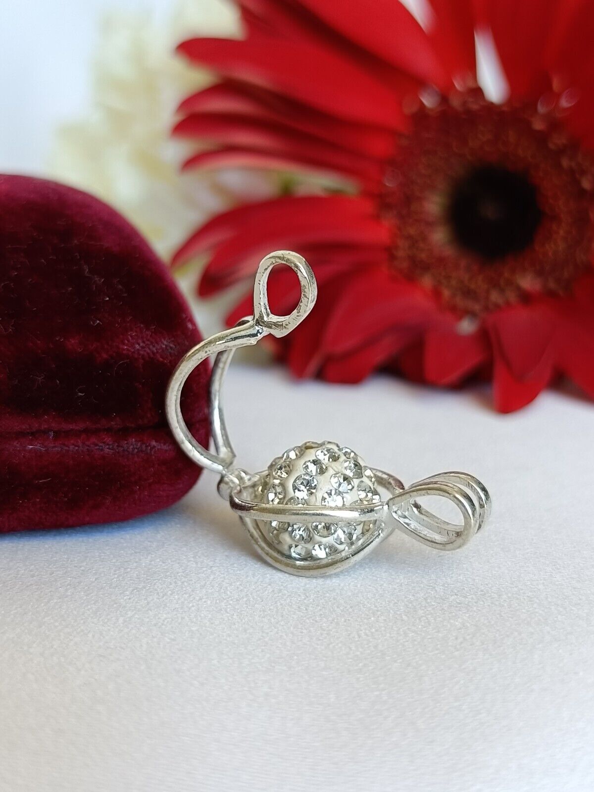 925 Sterling Silver Opening Cage Pendant With Removable Sparkle Ball