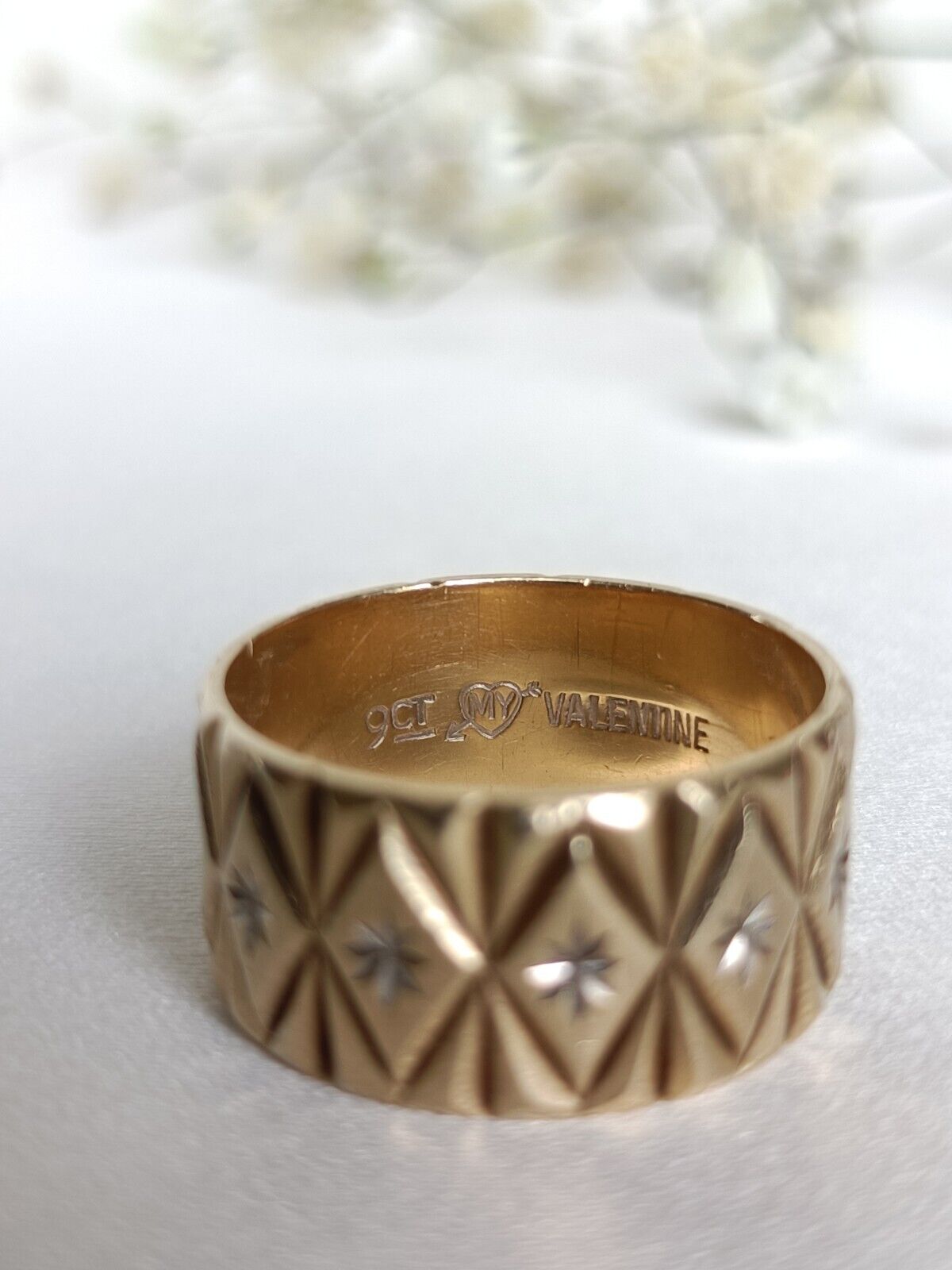 Vintage 1970's Australian 9ct Yellow Gold MY VALENTINE wide Star Etched Band