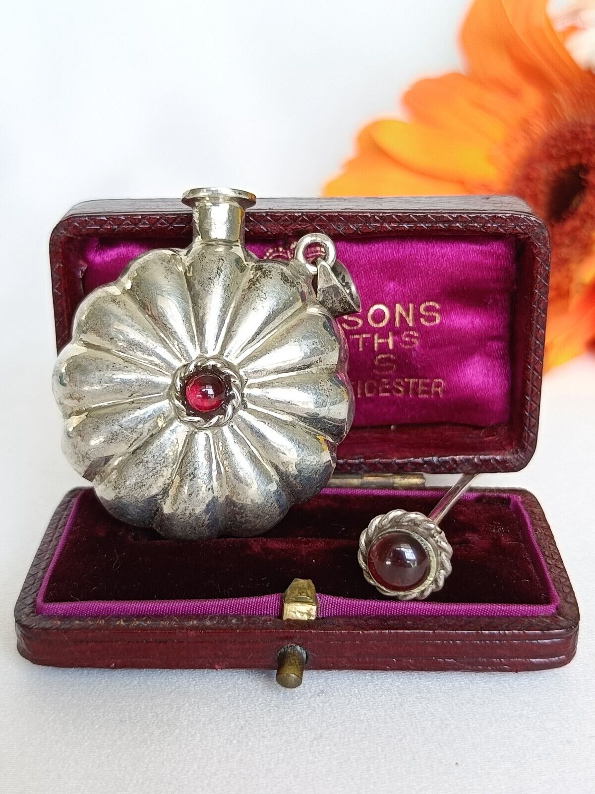 Vintage sterling silver daisy miniature perfume bottle pendant