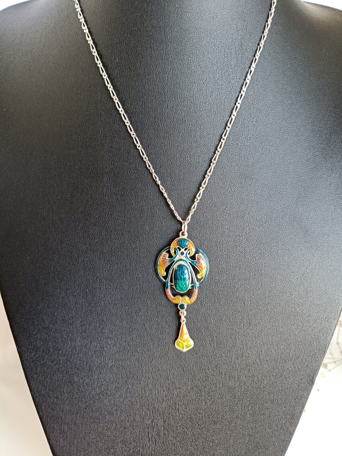 Vintage Art Nouveau Style Sterling Silver & Enamel Lavalier Pendant & Chain