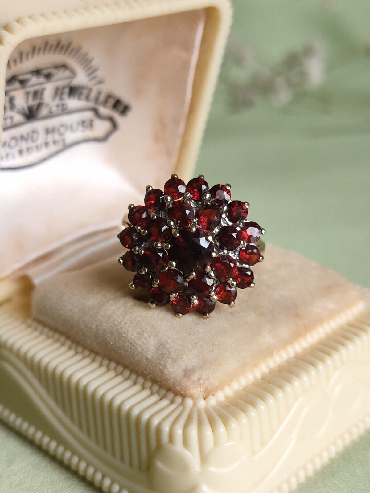 Vintage 1990 9ct Yellow Gold Almandine Garnet Bohemian Cluster Ring Size 7 1/4