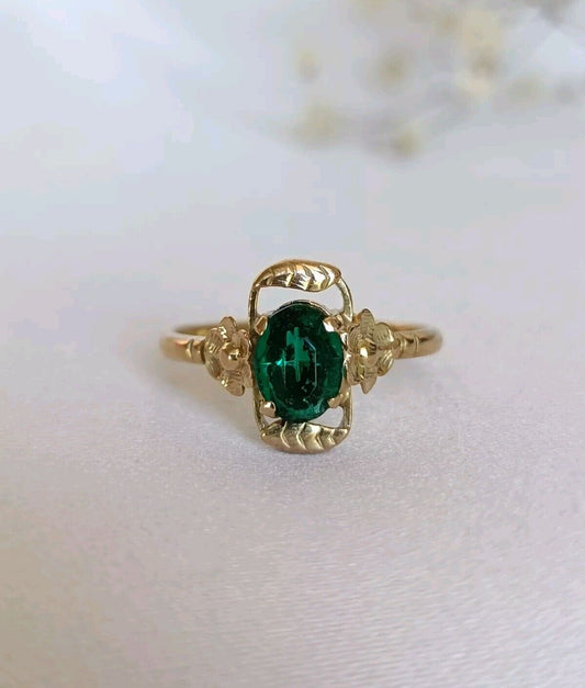 Antique/ Vintage Australian 1920-1940c Apex Floral Green Paste Ring Size 6 Or L