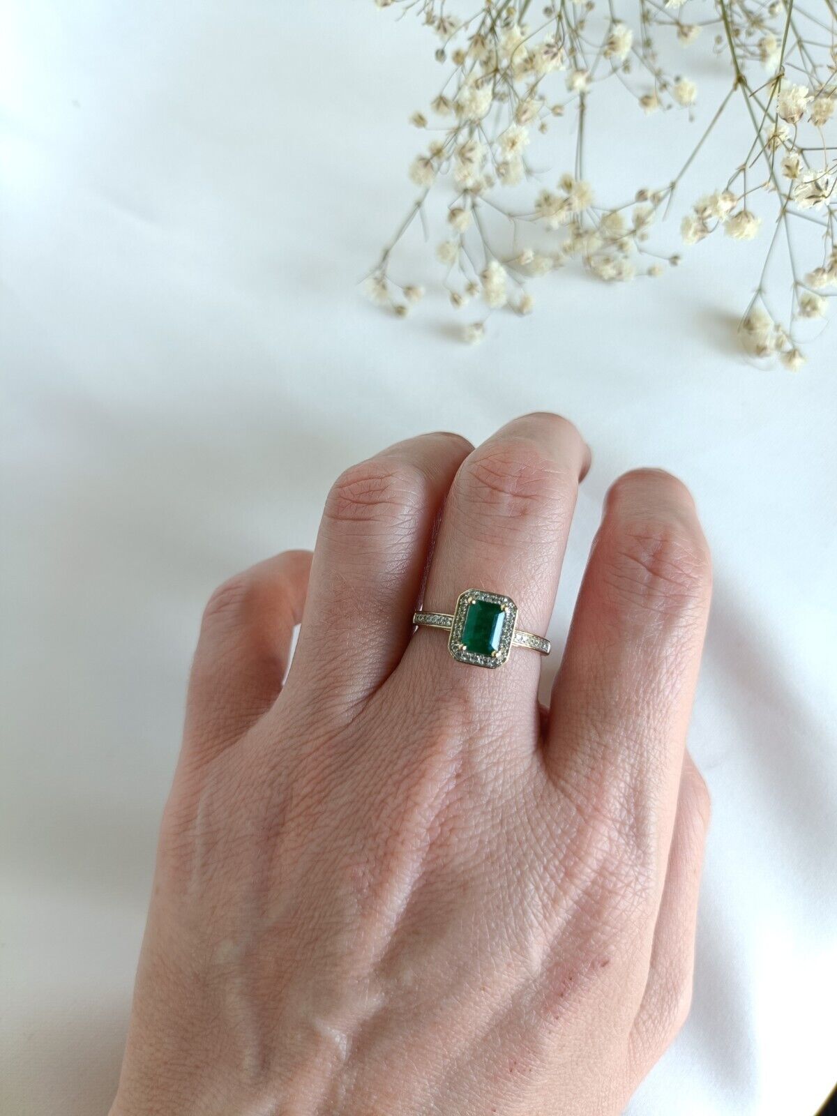 Contemporary 9ct Yellow Gold Natural Emerald & .15ct Diamond Ring Size 8 Or P