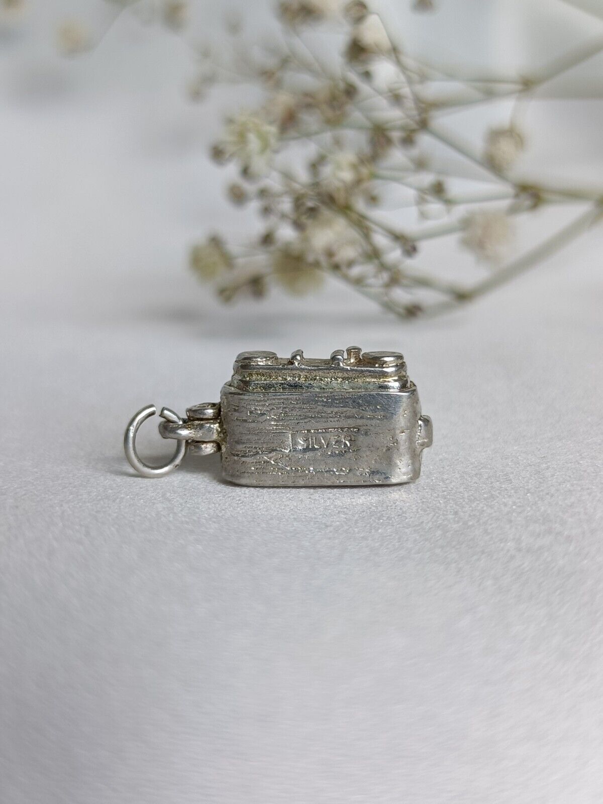 Vintage Sterling Silver Opening Camera Charm Or Small Pendant