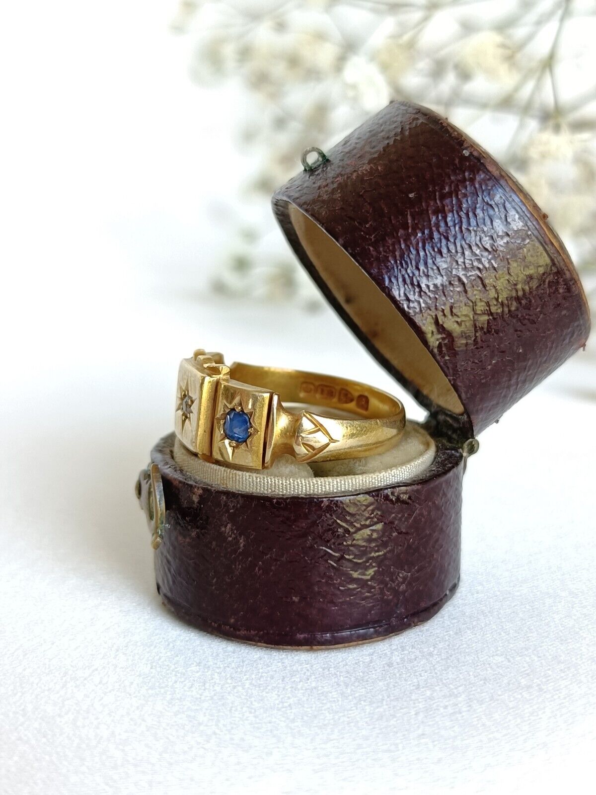 Antique 1901 18ct Gold Chester Assayed Diamond & Sapphire Flush Star Set Ring