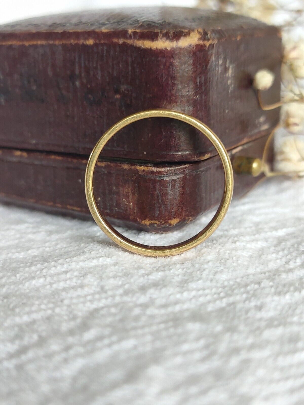 Solid 18ct Yellow Gold Plain Half Domed Gold Band Ring Size 6 Or L