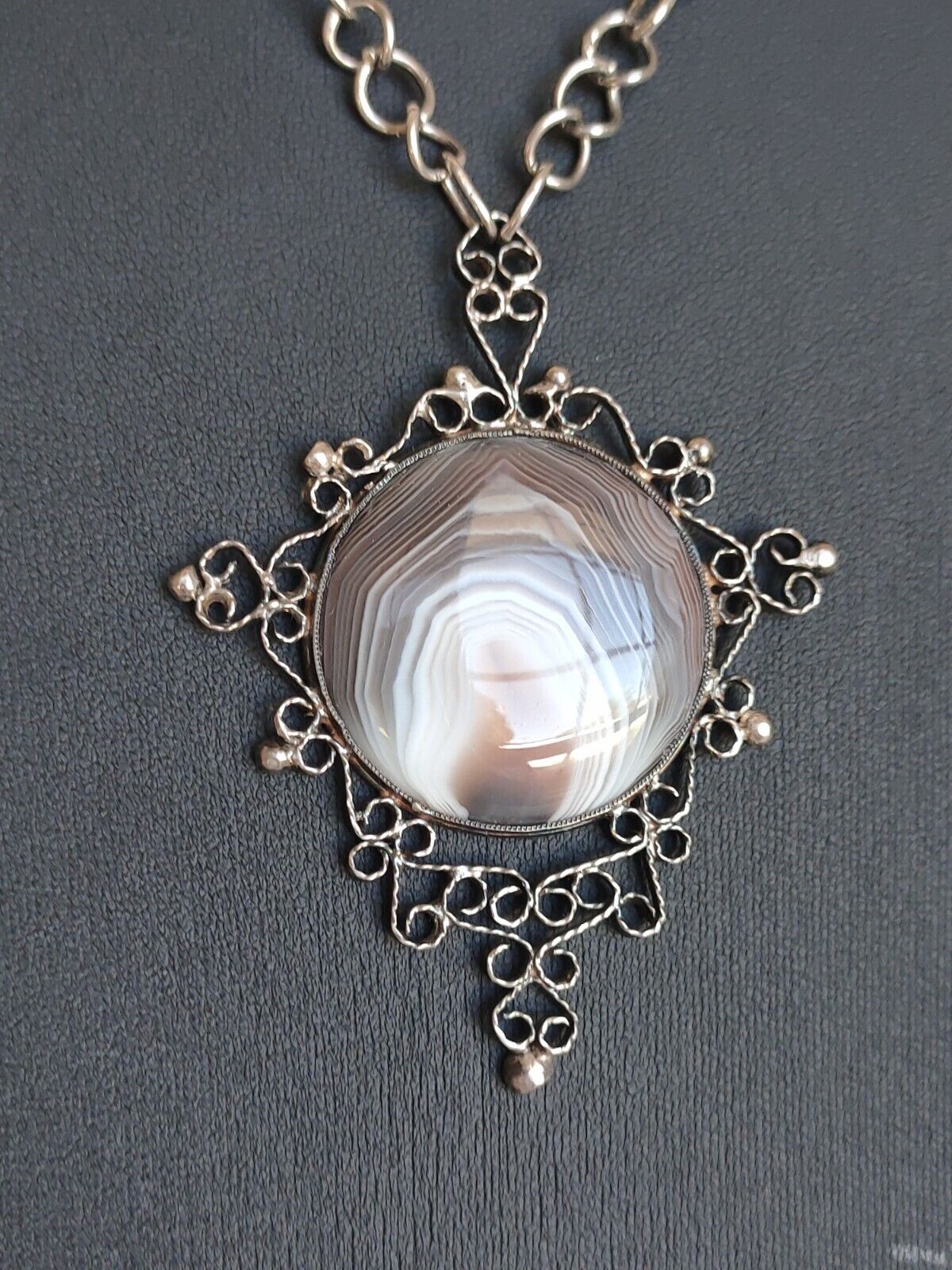 Vintage Hand Crafted Sterling Silver & Banded Agate Pendant & Fancy Link Chain