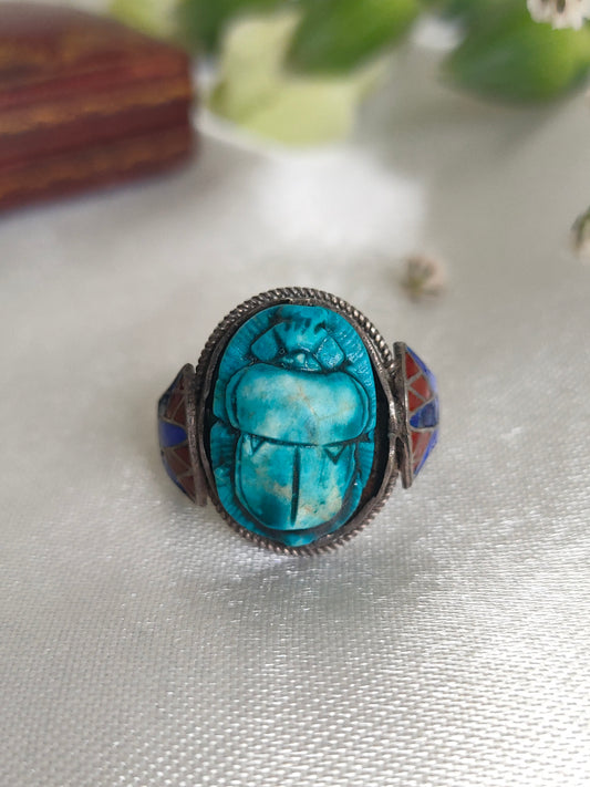 Vintage Egyptian 1937 Sterling Silver & Enamel Blue Scarab Ring Size 5 1/2 Or K