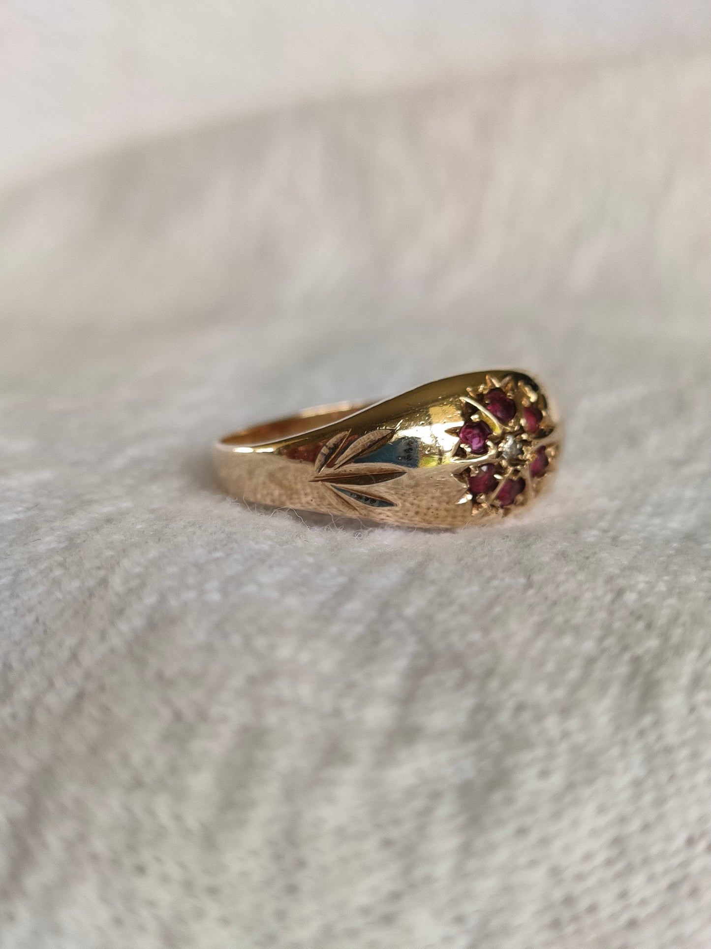 Vintage 1977 9ct gold Ruby & diamond etched Domed gypsy ring