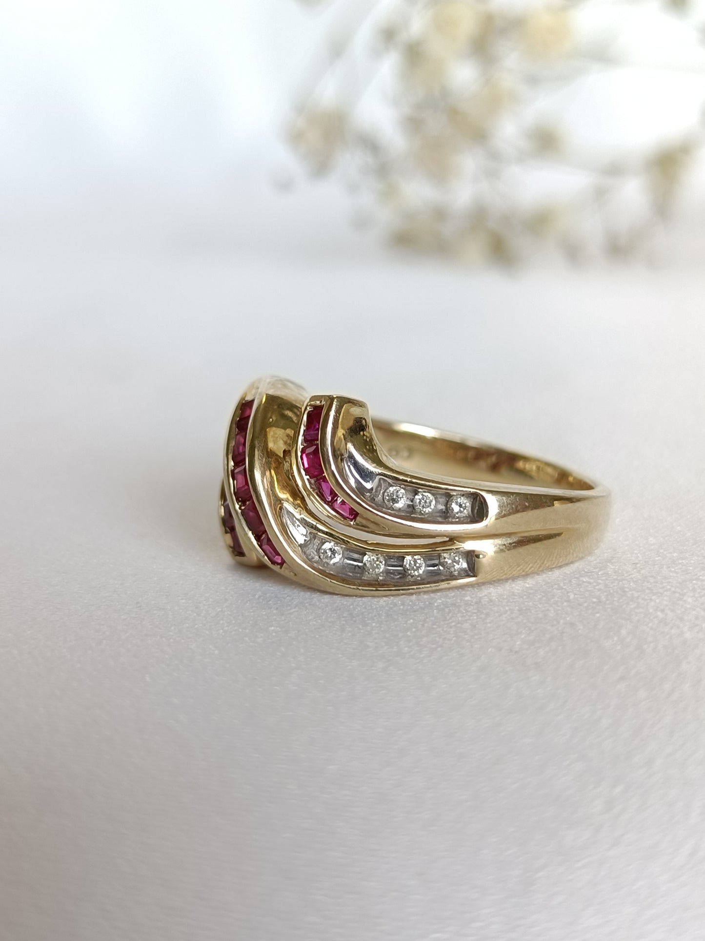 Beautiful 9ct yellow gold created Ruby & Diamond statement ring