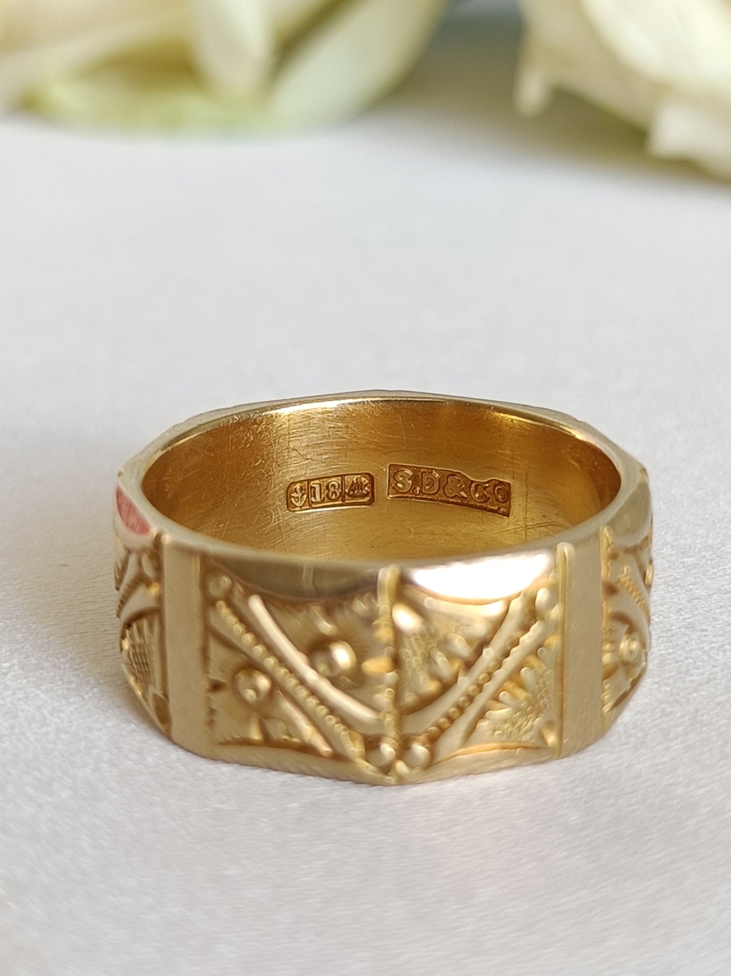 Antique Australian 18ct gold patterned wide band ring by Stuart Dawson & Co