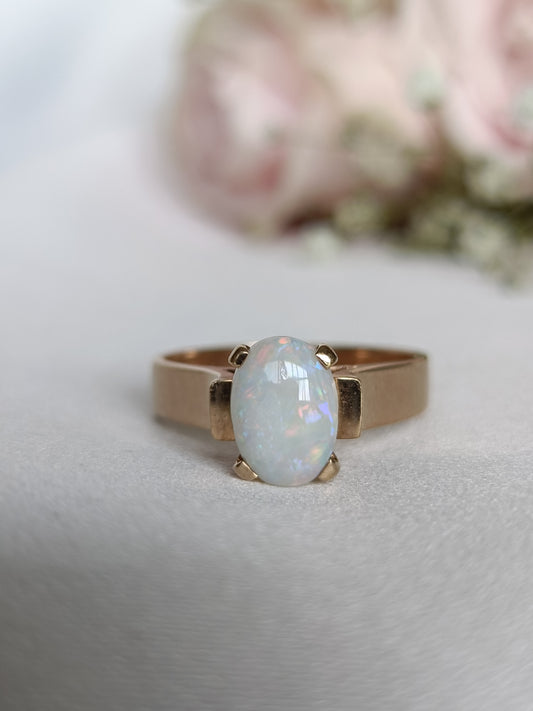 Vintage 9ct yellow gold solid Australian white opal solitaire ring size 7 US or N UK