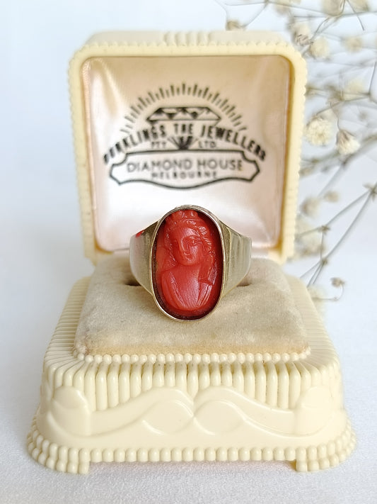 Vintage 1977 9ct yellow gold & Coral cameo seal ring size 7 1/2 US or O UK