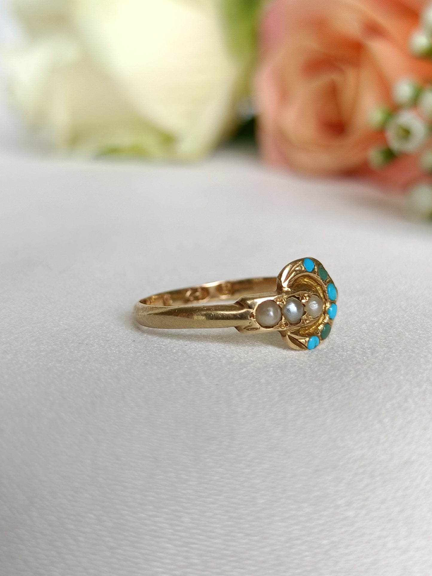 Antique Victorian 1864c 15ct yellow gold turquoise & seed pearl buckle ring