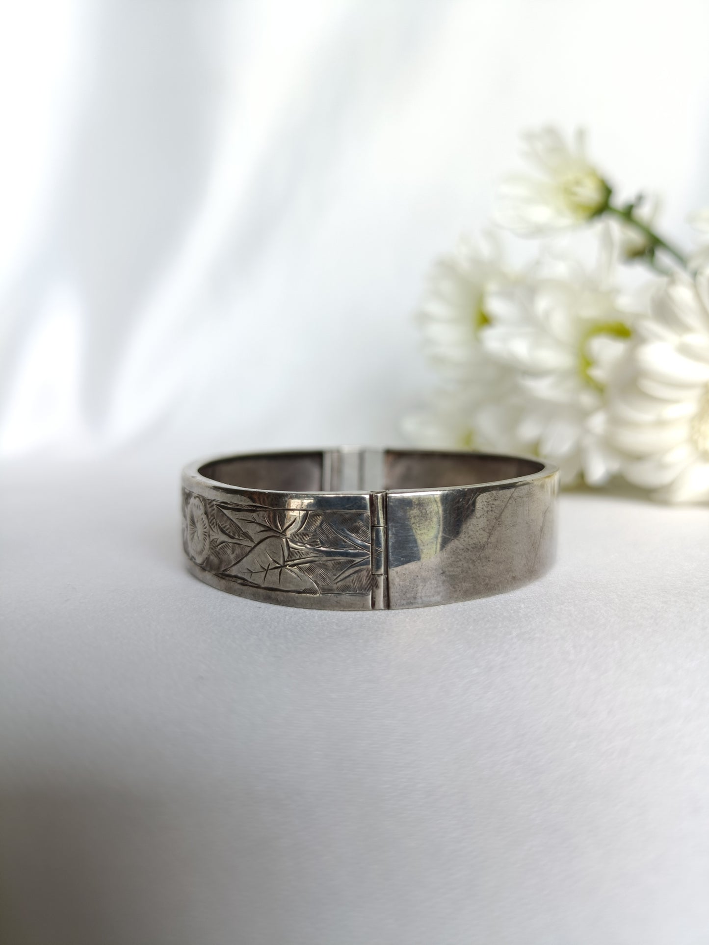 Antique 1883c sterling silver floral morning glory engraved bangle by James Fenton