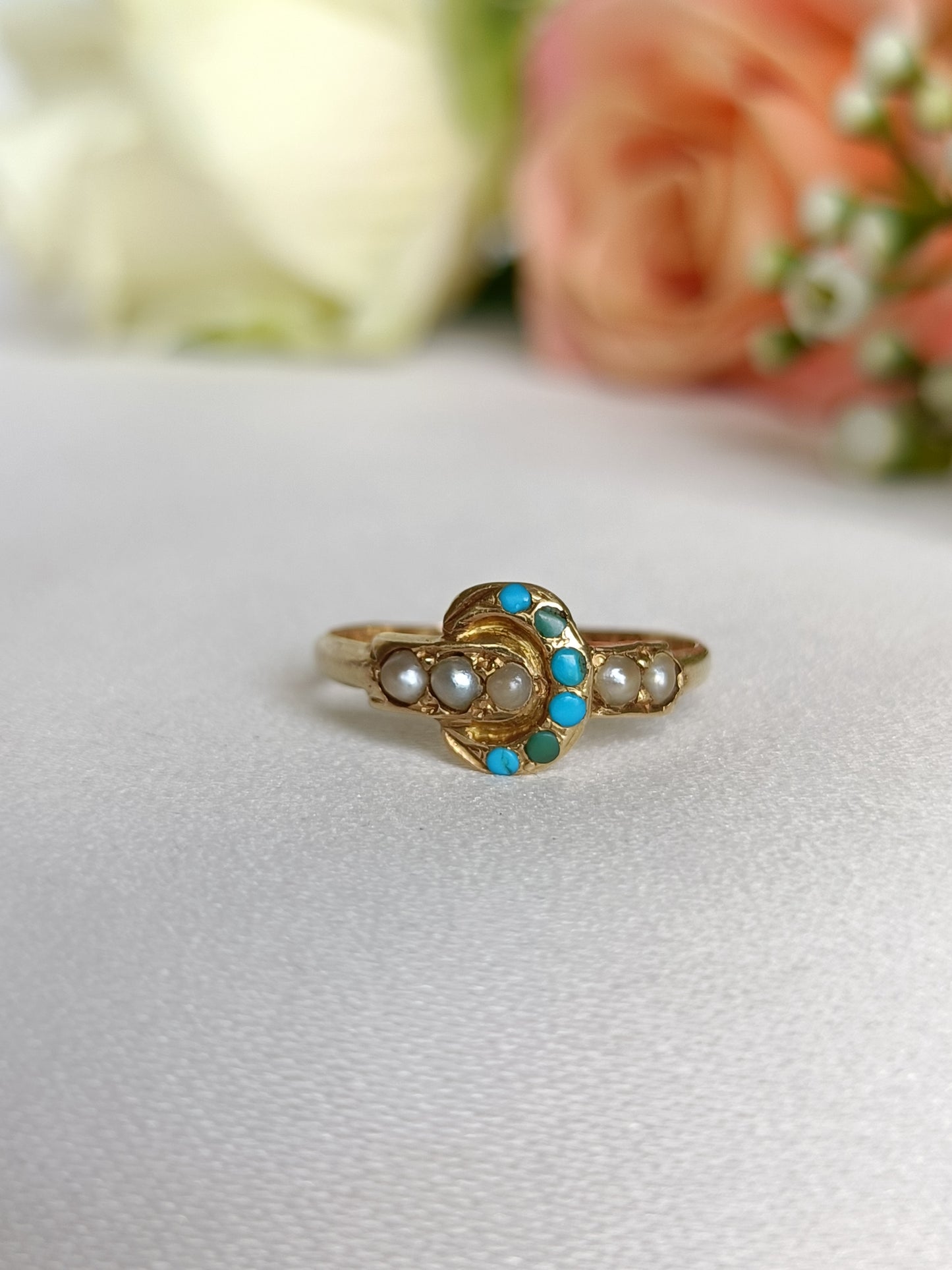 Antique Victorian 1864c 15ct yellow gold turquoise & seed pearl buckle ring