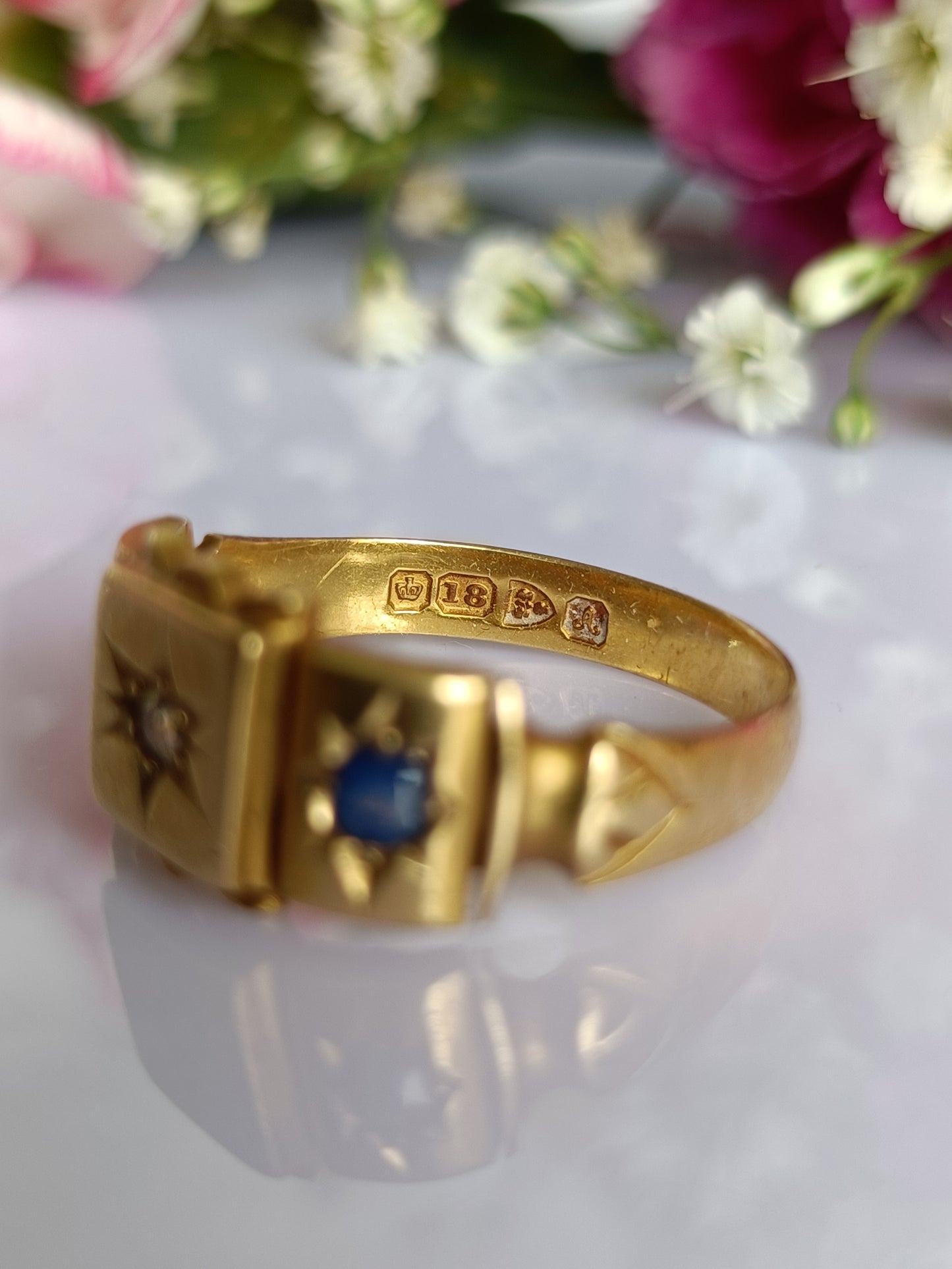Antique 1901 18ct Gold Chester Assayed Diamond & Sapphire Flush Star Set Ring