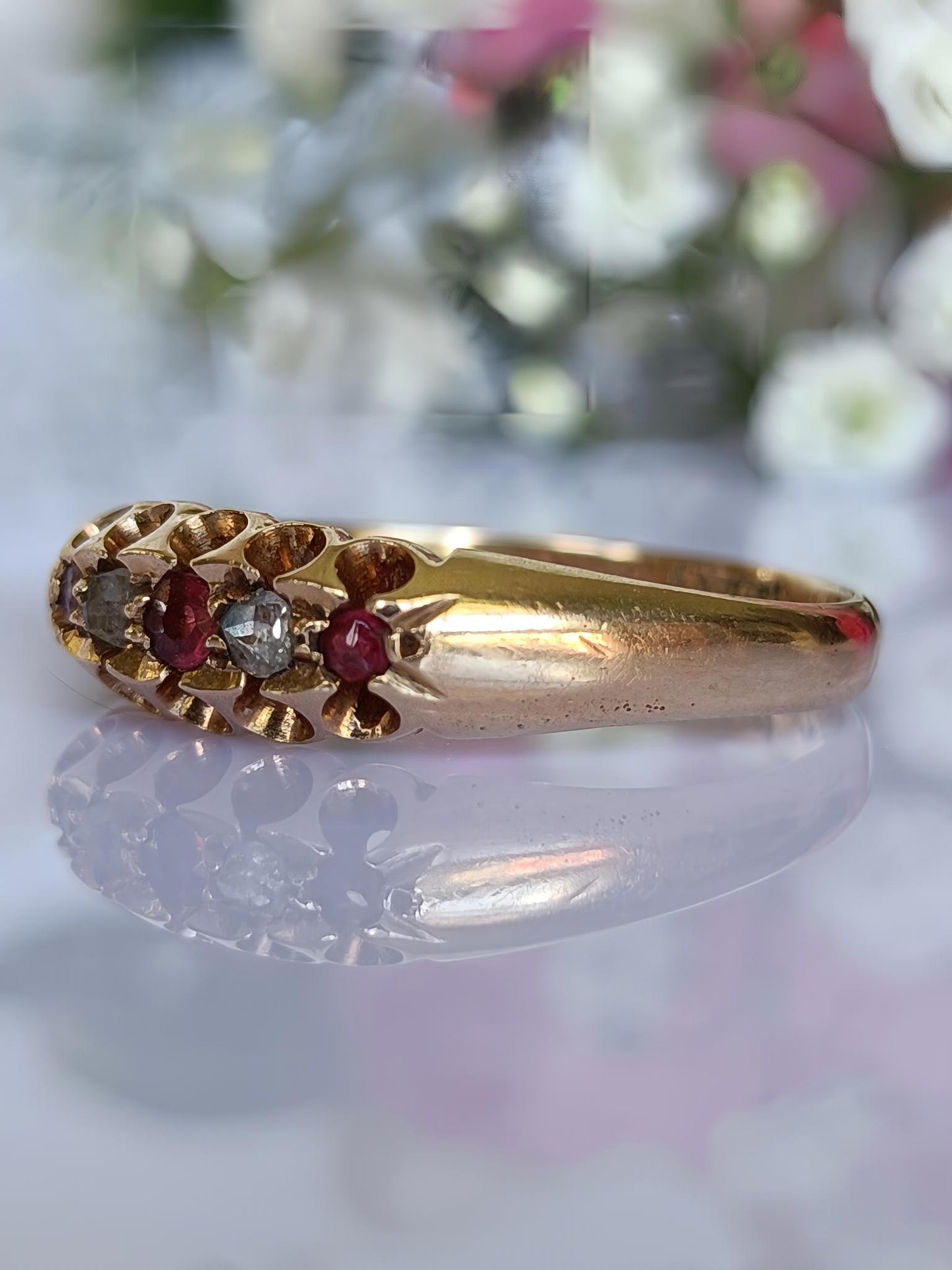 Antique Victorian 15ct yellow gold garnet & diamond 5 stone boat ring size 7 US or N UK