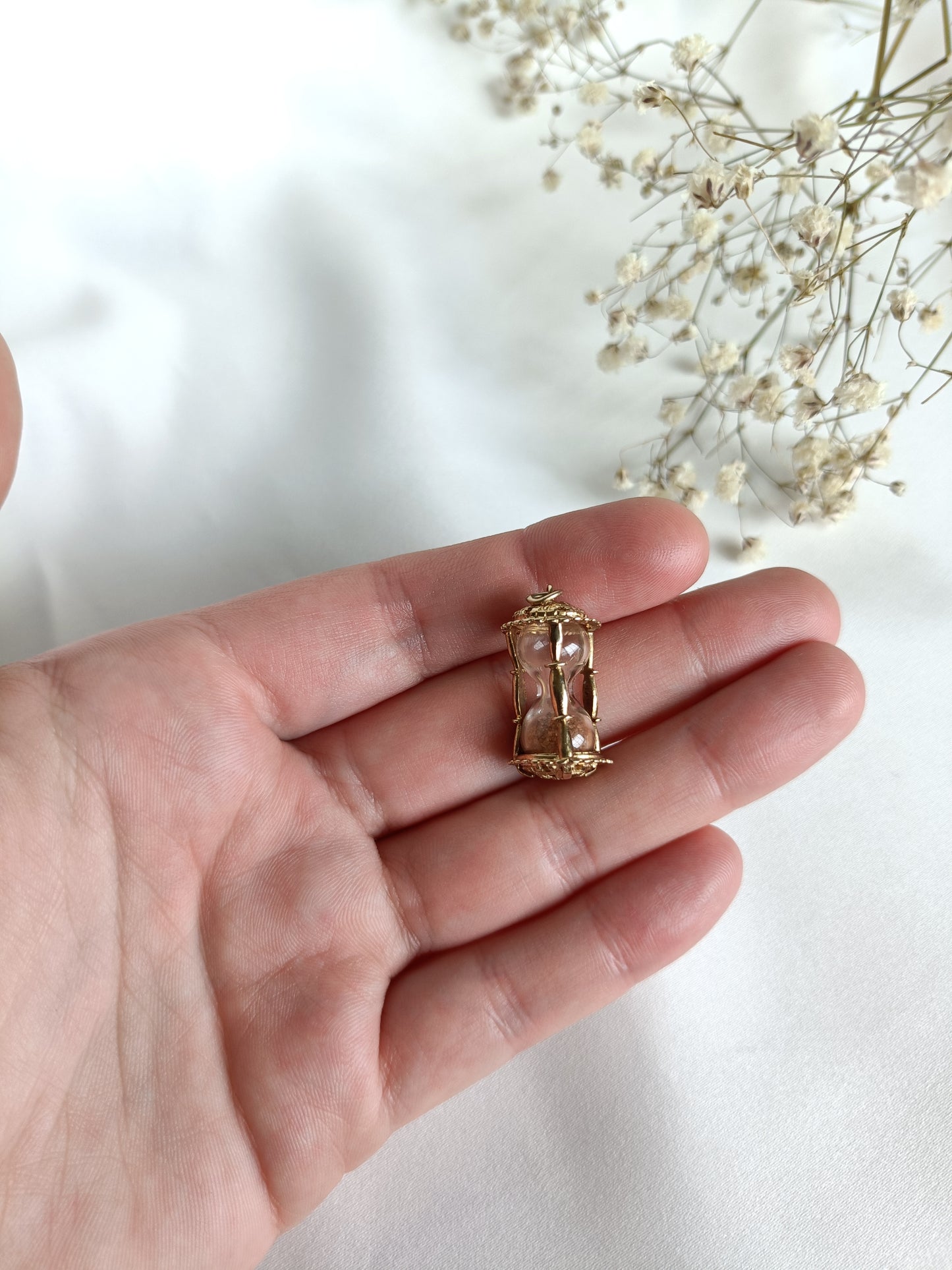 Vintage 1966 9ct yellow gold miniature hour glass sand timer pendant or charm by Fred Manshaw Ltd.