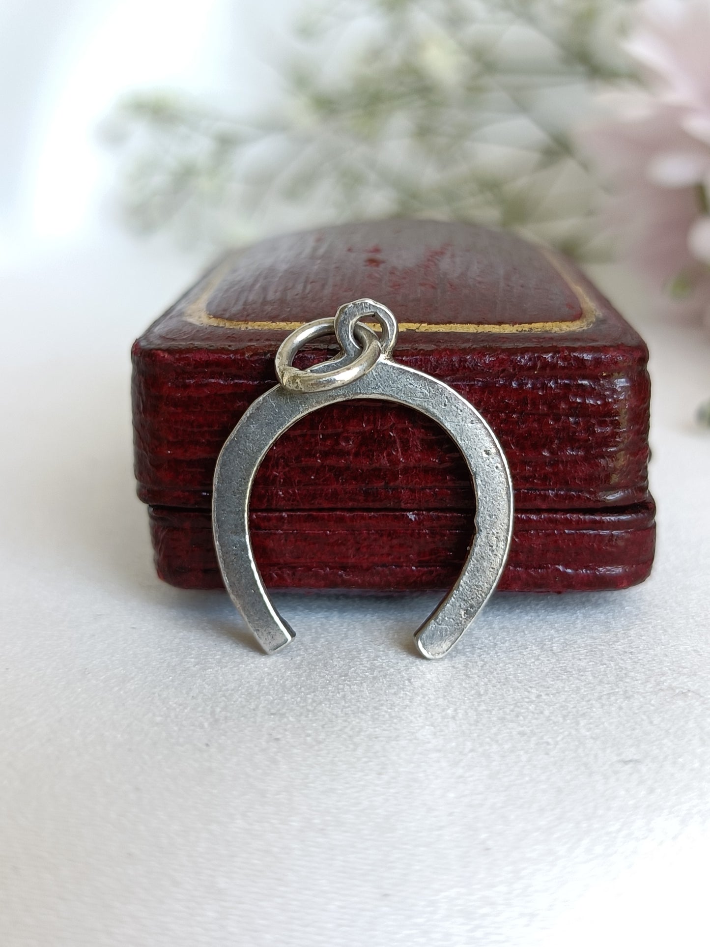 Vintage sterling silver lucky horse shoe charm or small pendant